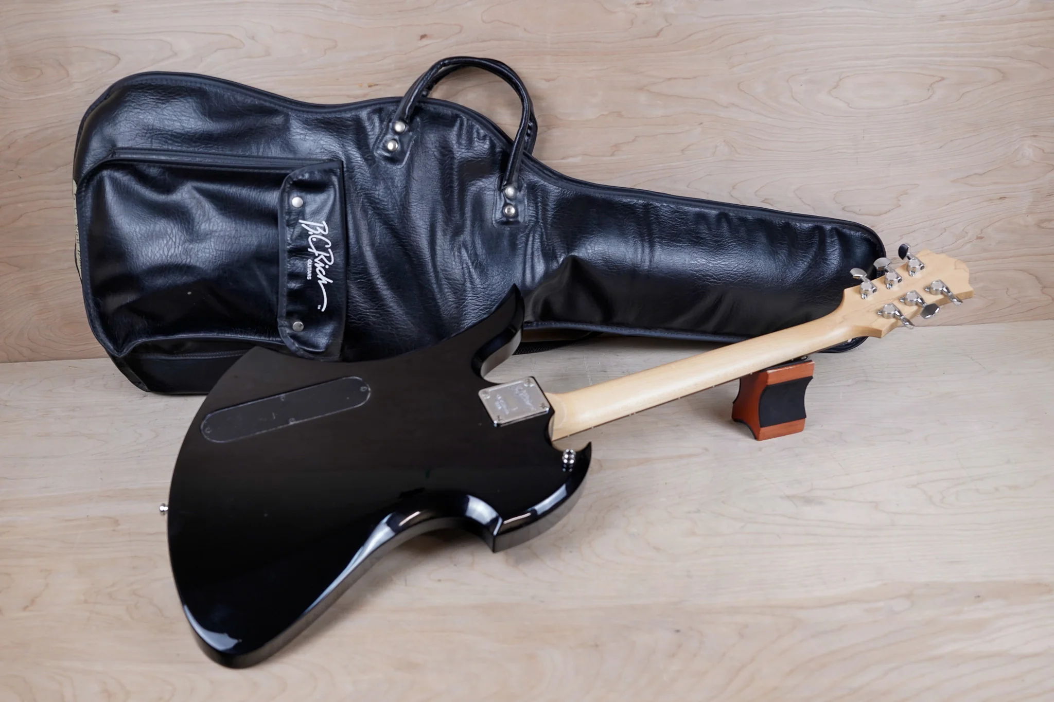 B.C. Rich Mockingbird 1990's Black Made in Japan MIJ w/ Bag - Image 11