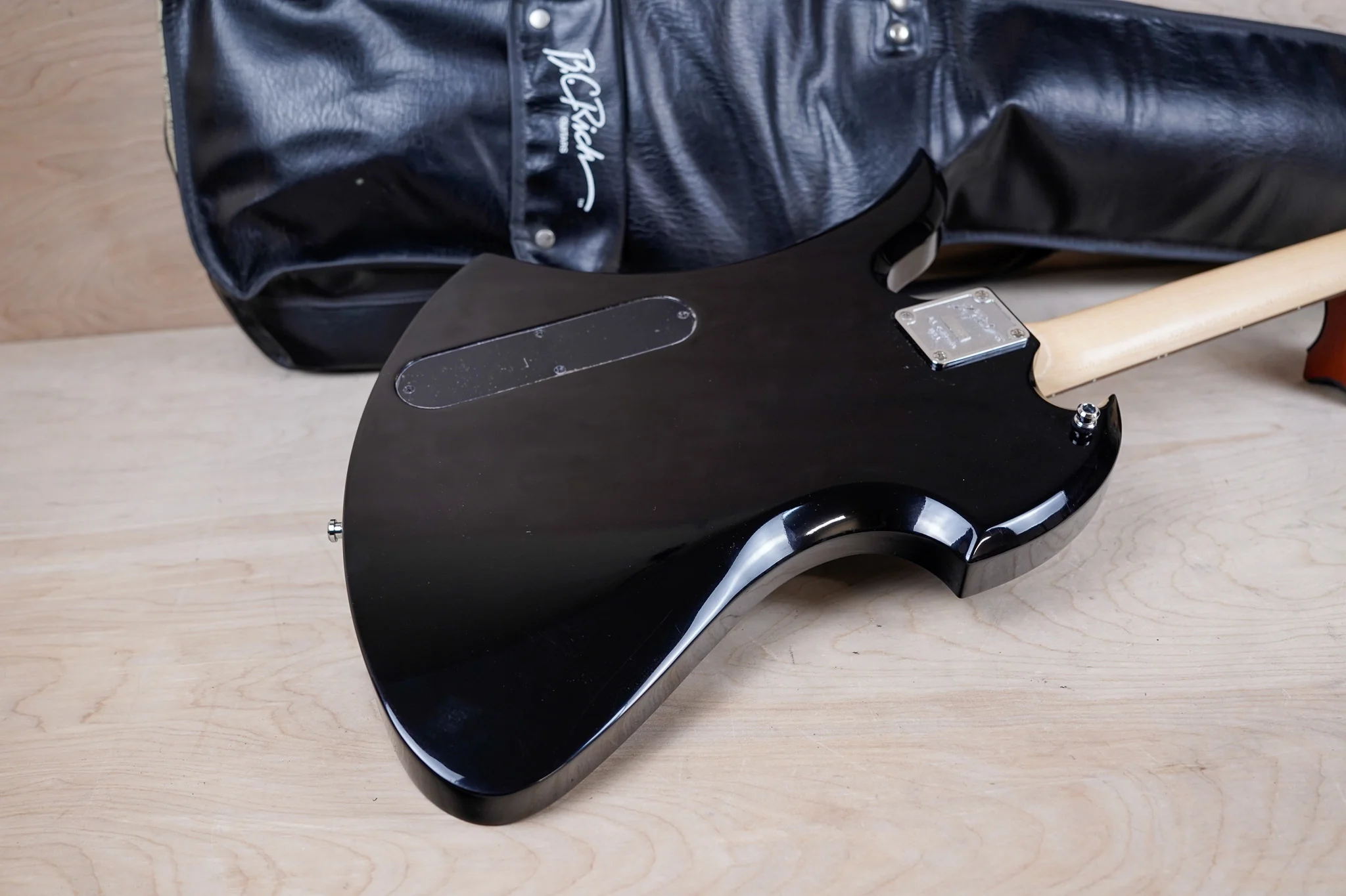 B.C. Rich Mockingbird 1990's Black Made in Japan MIJ w/ Bag - Image 12