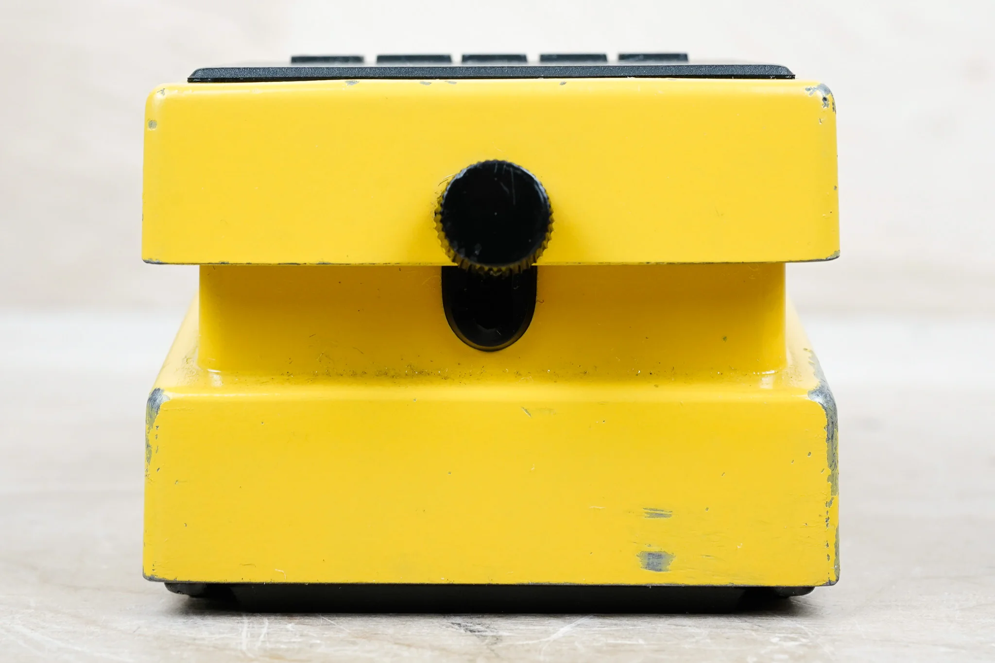 Boss OS-2 OverDrive/Distortion (Silver Label) 2002 Yellow w/ Manual - Image 3
