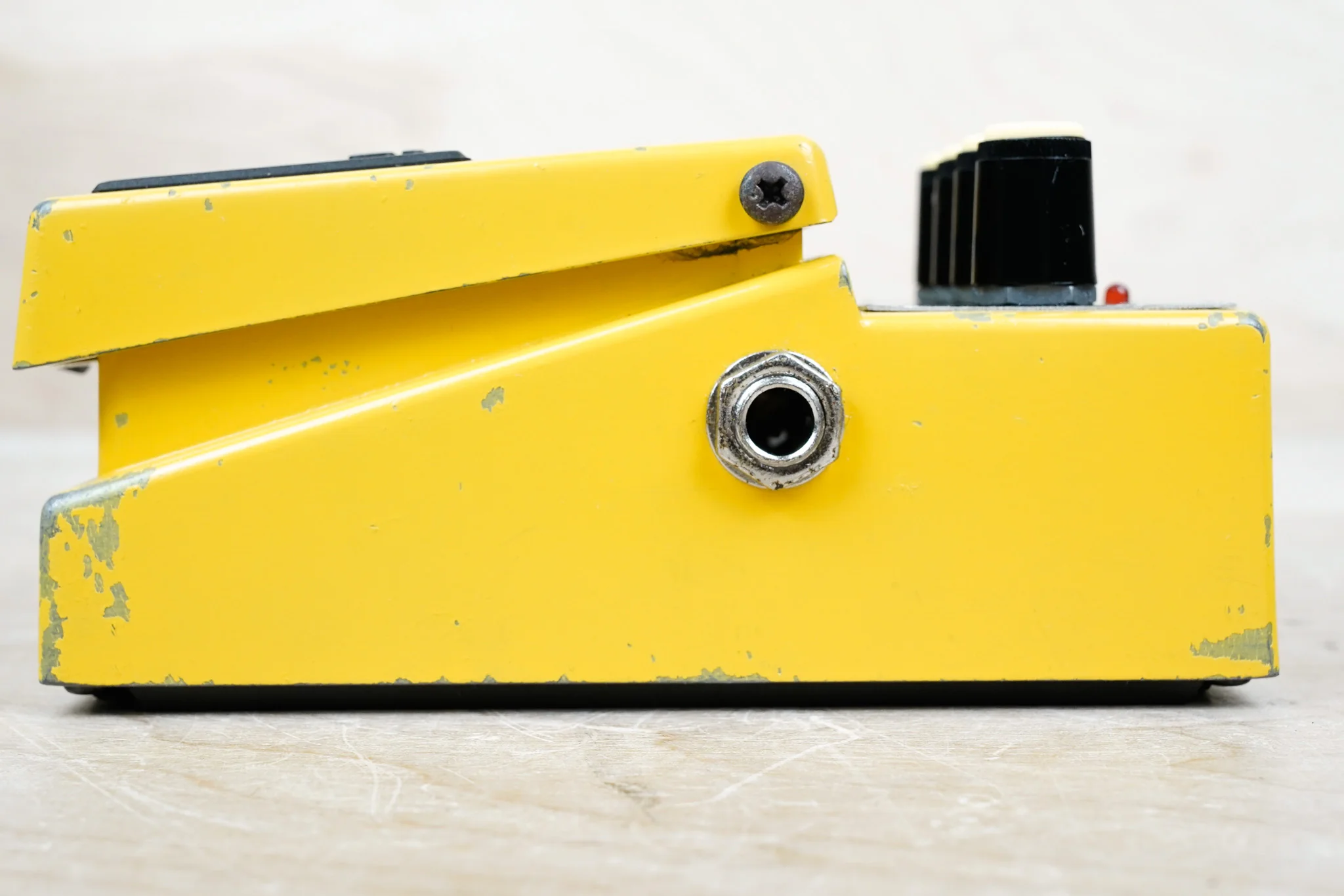 Boss OS-2 OverDrive/Distortion (Silver Label) 2002 Yellow w/ Manual - Image 4