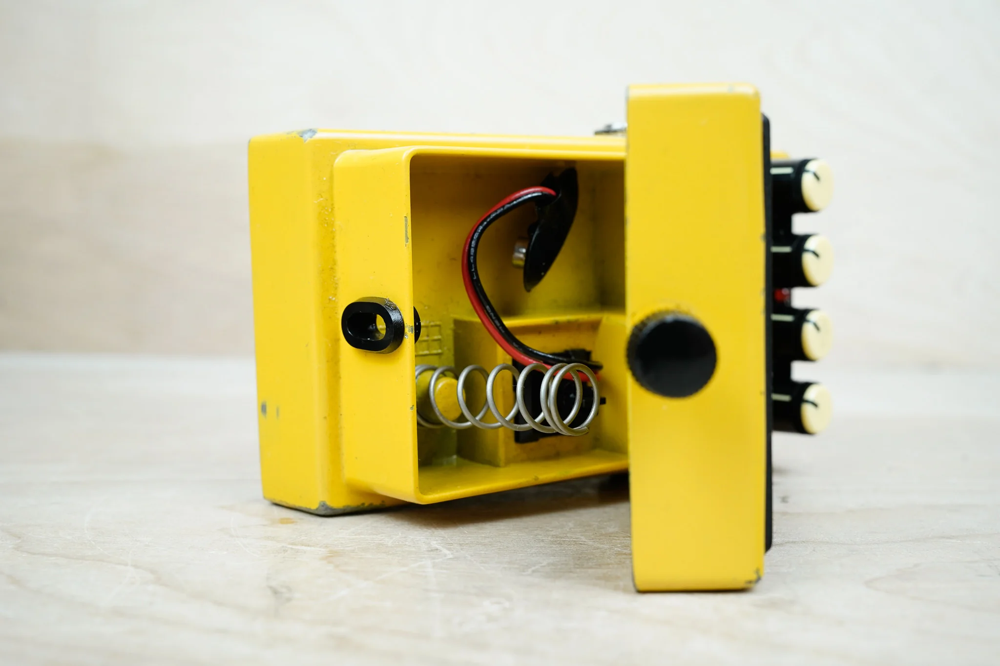 Boss OS-2 OverDrive/Distortion (Silver Label) 2002 Yellow w/ Manual - Image 9