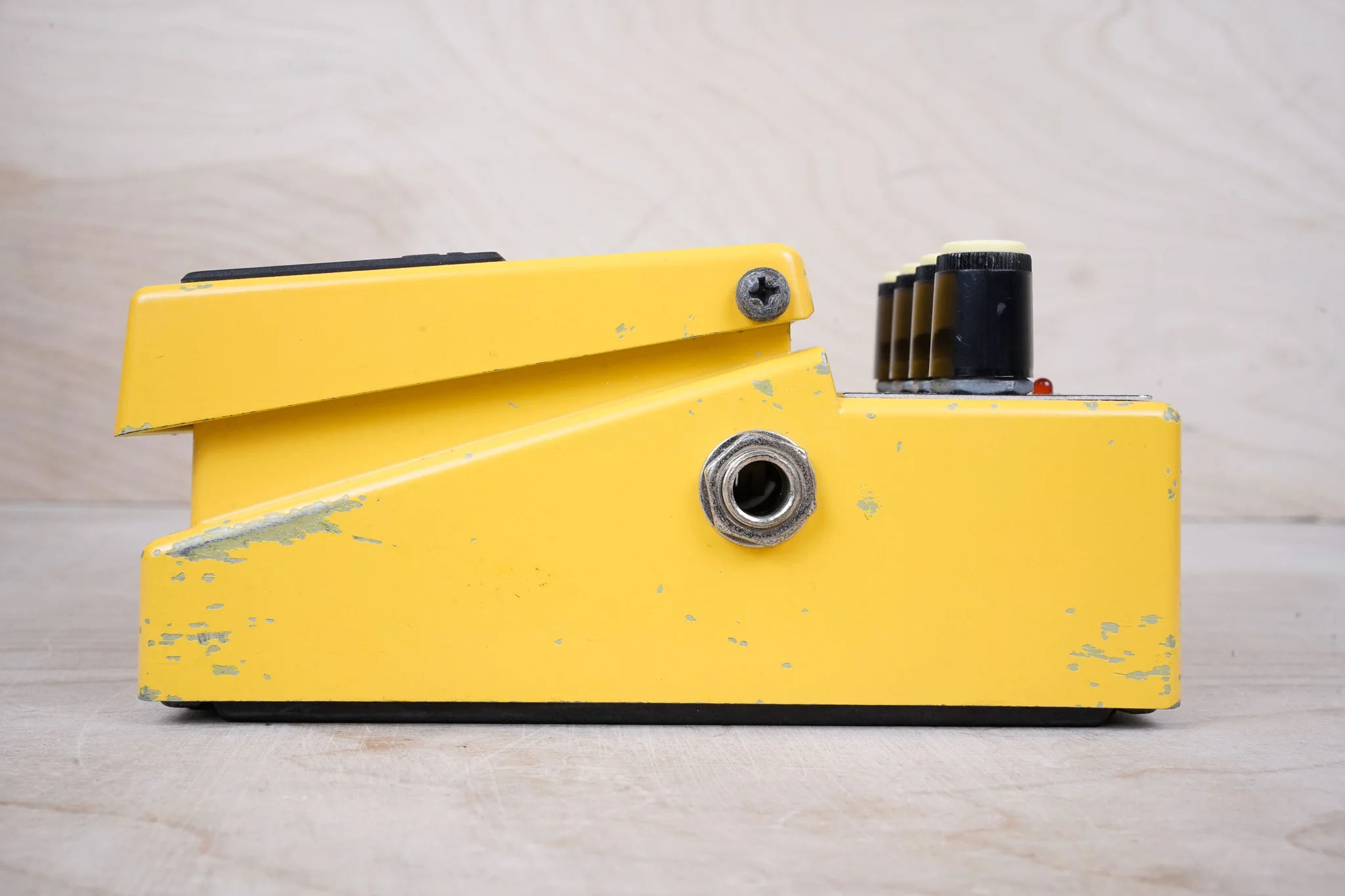 Boss OS-2 OverDrive/Distortion (Silver Label) 2008 Yellow - Image 3