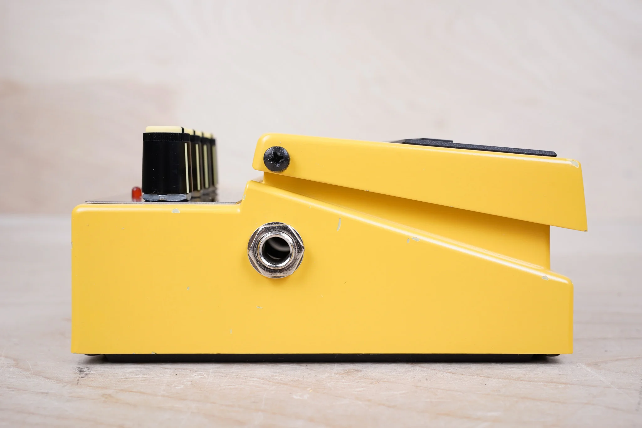 Boss OS-2 OverDrive/Distortion (Silver Label) 2010 Yellow w/ Box, Paperwork - Image 6