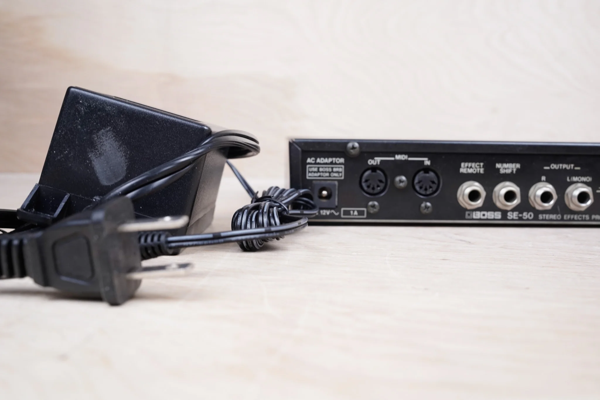 Boss Pro SE-50 Stereo Effects Processor 1990 Black Made in Japan Half Rack w/ Power Supply - Image 5