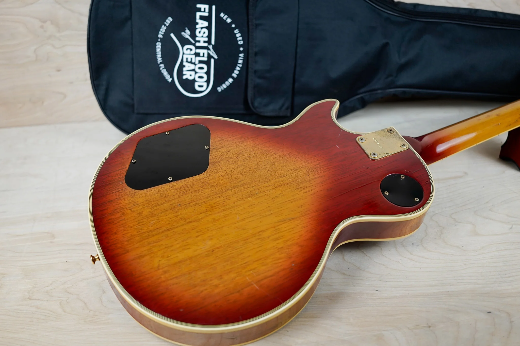 Tomson Single Cut Custom 1980's Sunburst Vintage Made in Japan MIJ w/ Bag - Image 11