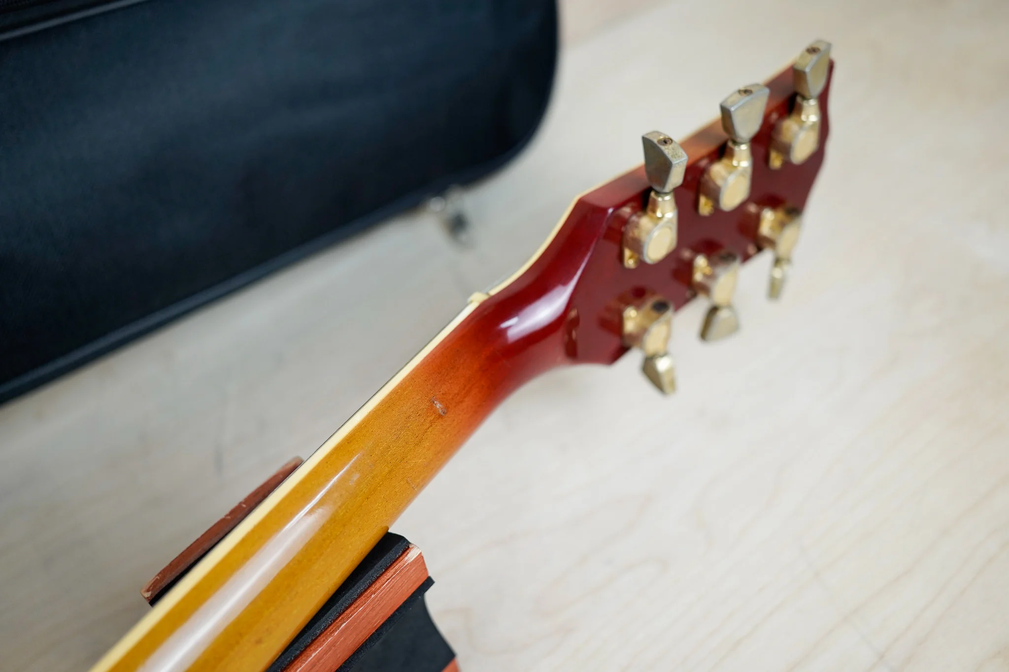 Tomson Single Cut Custom 1980's Sunburst Vintage Made in Japan MIJ w/ Bag - Image 18