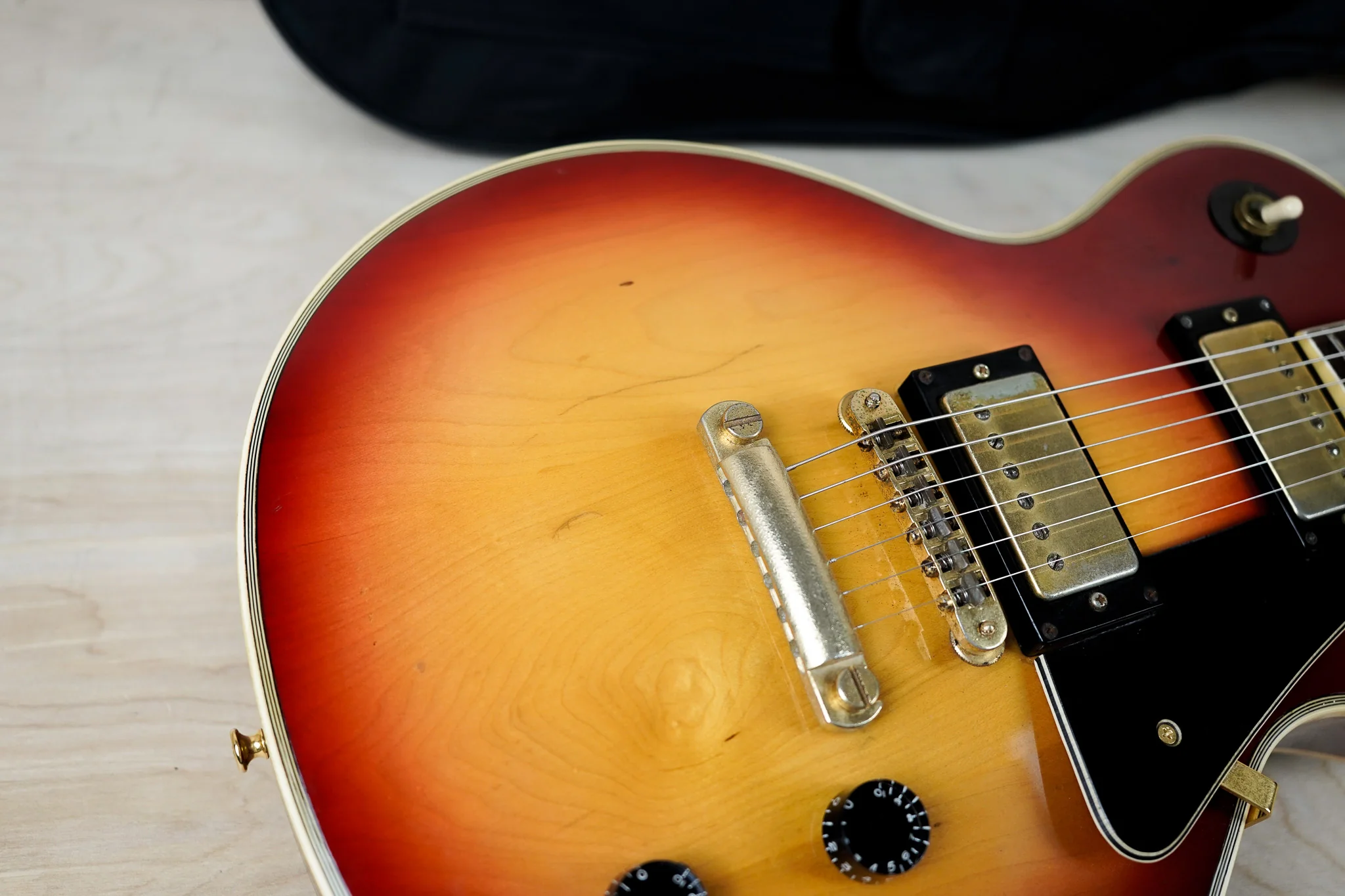 Tomson Single Cut Custom 1980's Sunburst Vintage Made in Japan MIJ w/ Bag - Image 5