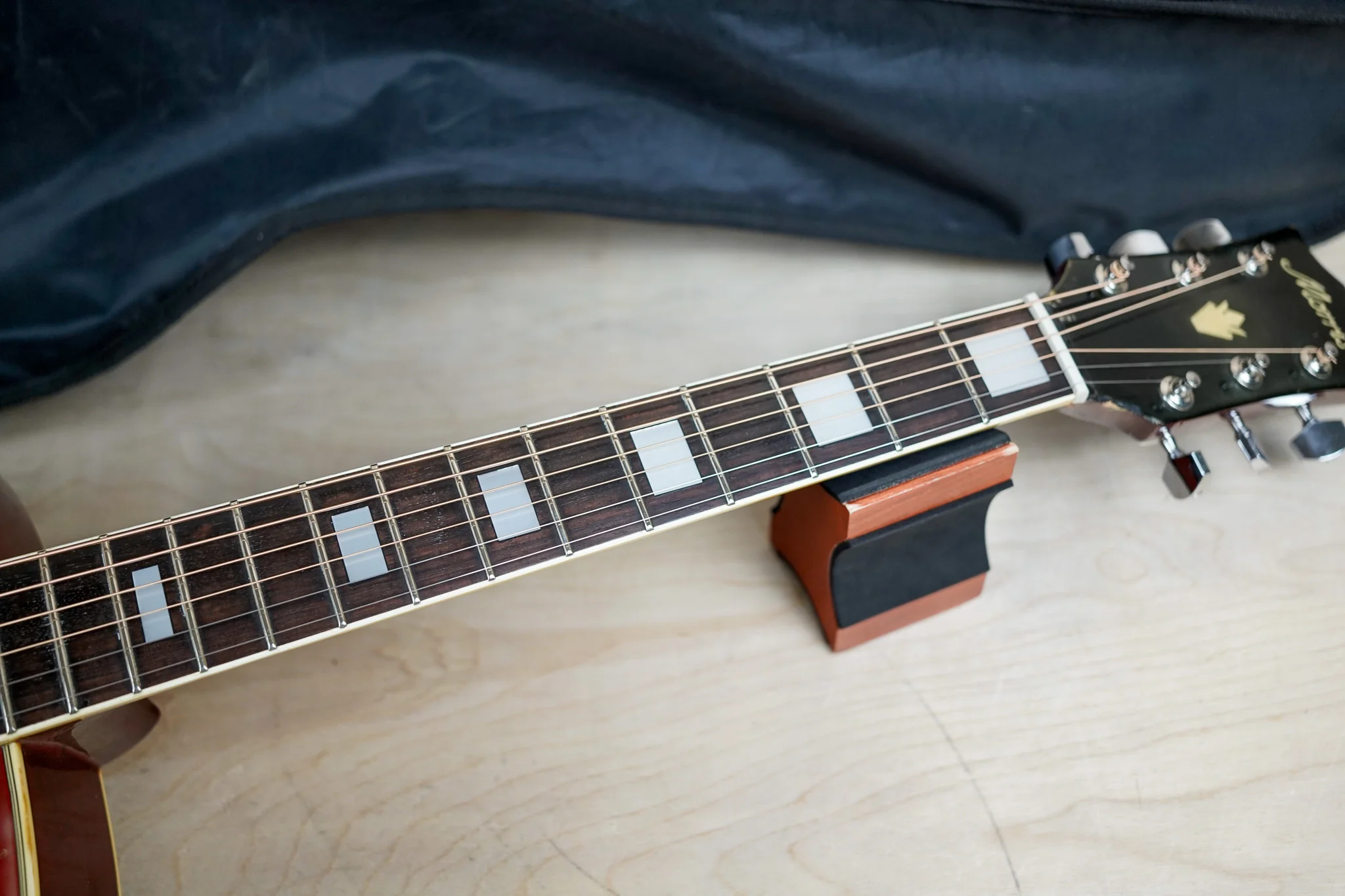 Morris WH-20 MIJ 1978 Red Sunburst Vintage Made in Japan MIJ w/ Bag - Image 5