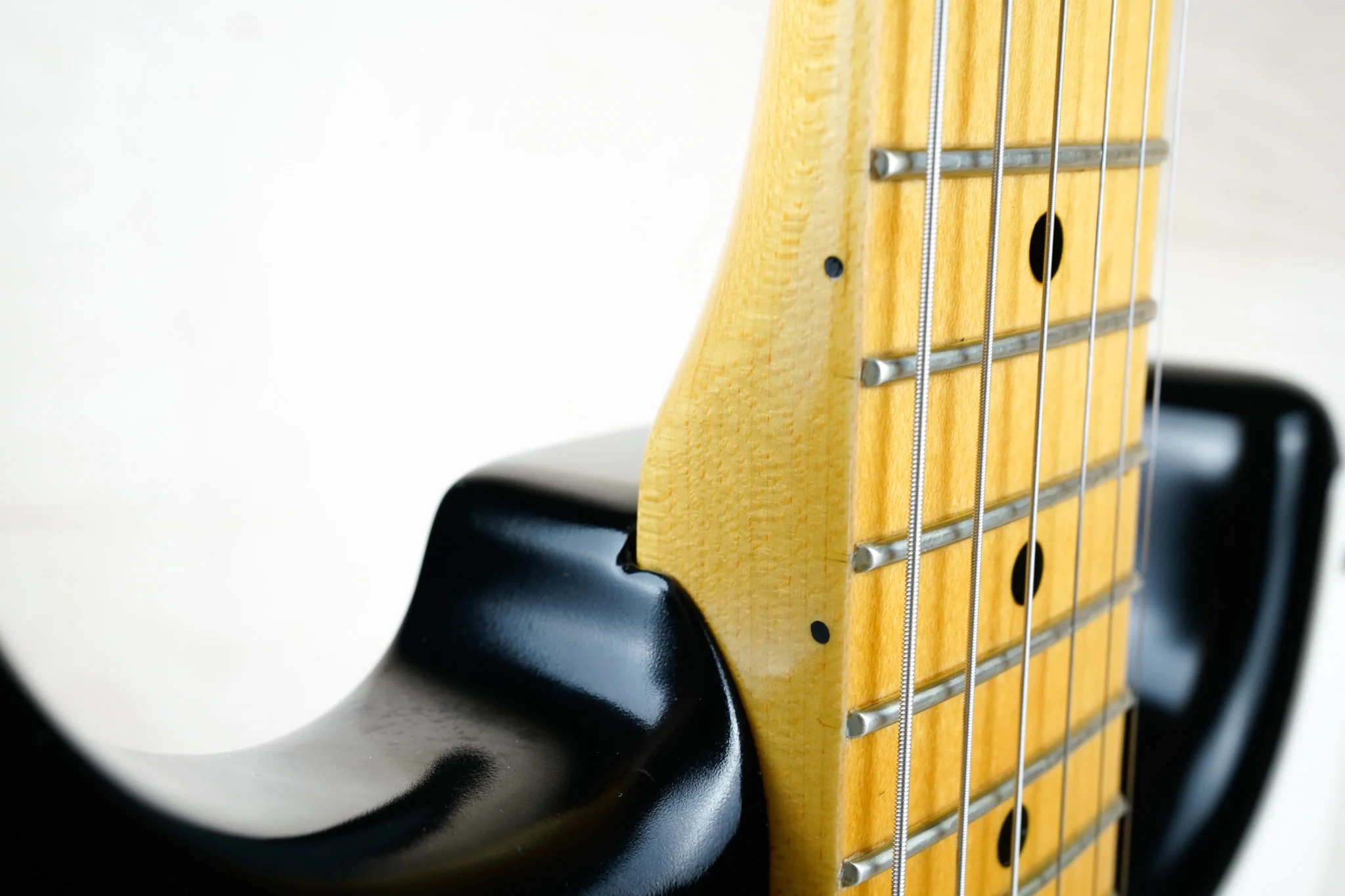 Edwards E-SE-100M/LT MIJ 2013 Black Seymour Duncan Pickups Lacquer Touch Finish ESP Japan w/ Bag - Image 14