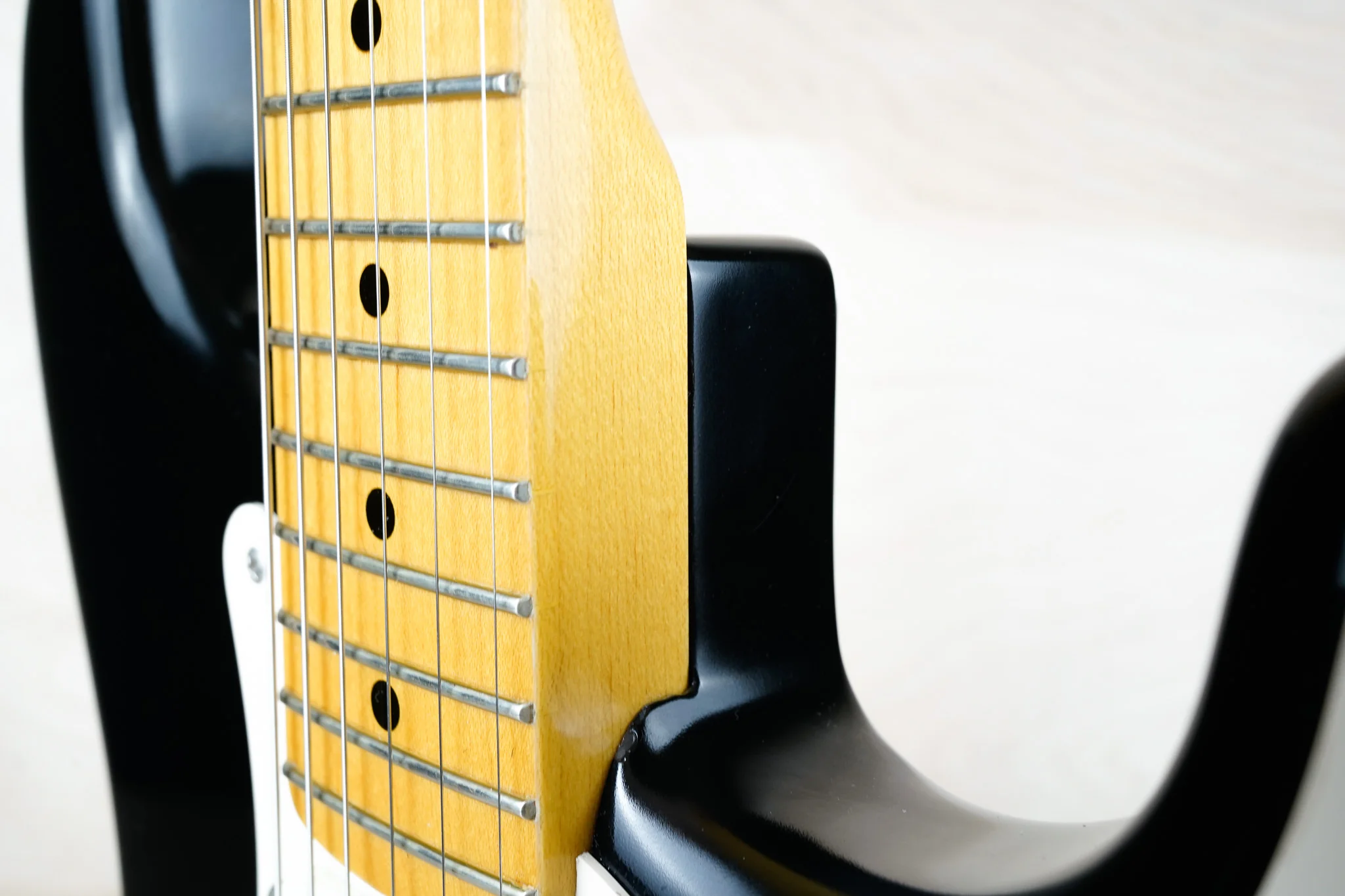 Edwards E-SE-100M/LT MIJ 2013 Black Seymour Duncan Pickups Lacquer Touch Finish ESP Japan w/ Bag - Image 15