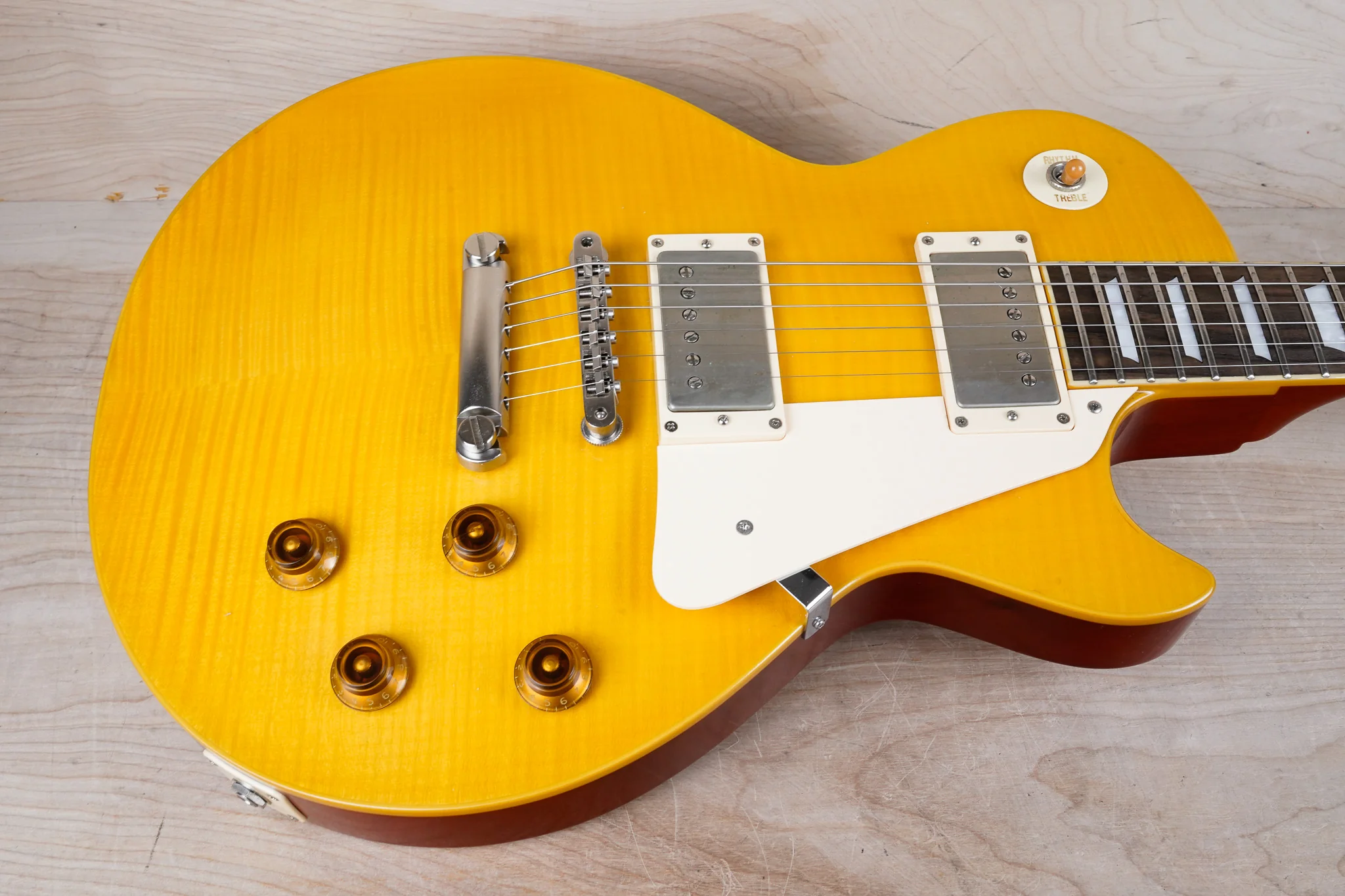 Edwards Limited Model E-LP-108LTS MIJ 2015 Lemon Drop Lacquer Flame Top Seympur Duncan PUs Japan w/ Bag - Image 4