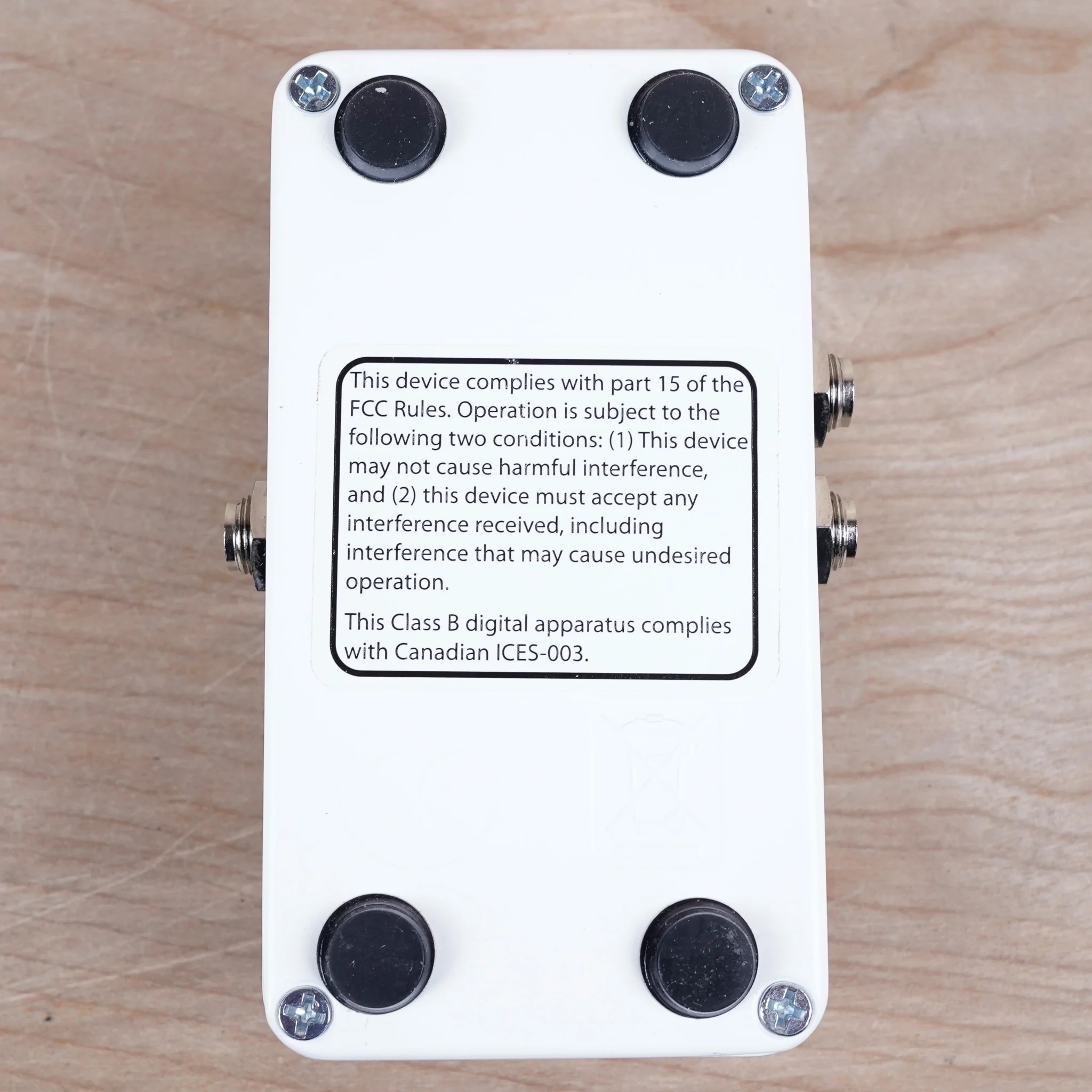 Electro-Harmonix Mod 11 Modulator Chorus Flanger Phaser Modulation Pedal - Image 7