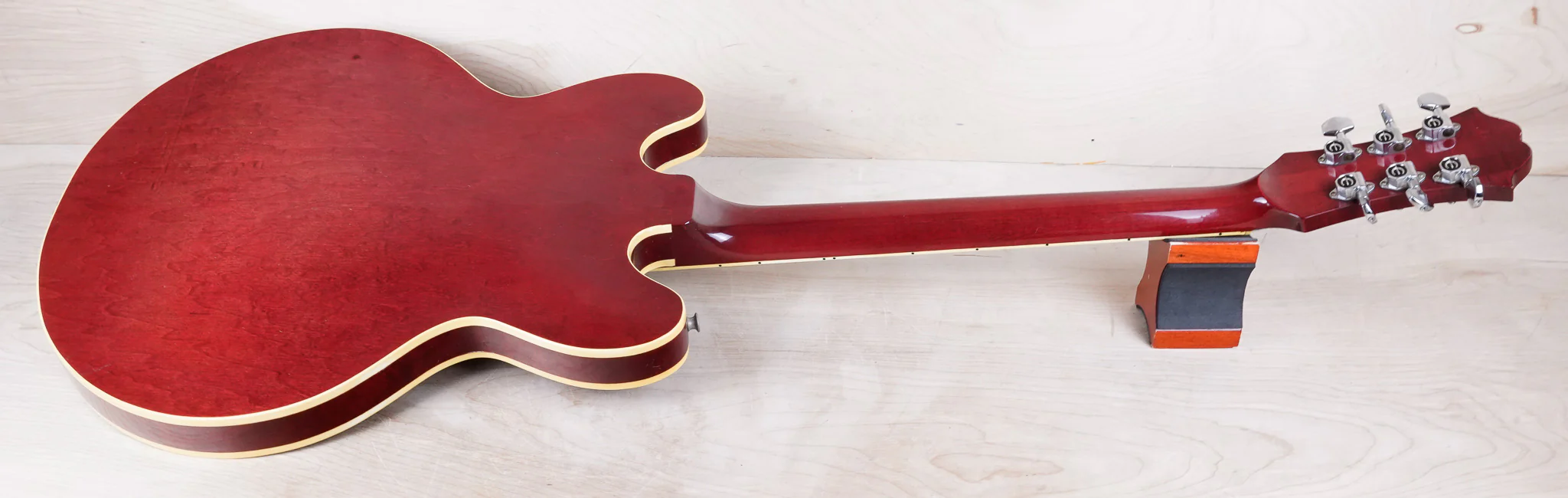 Epiphone Riviera (Japanese Domestic) Vintage 1970s Cherry Vintage Semi-Hollow w/ Hard Case - Image 10