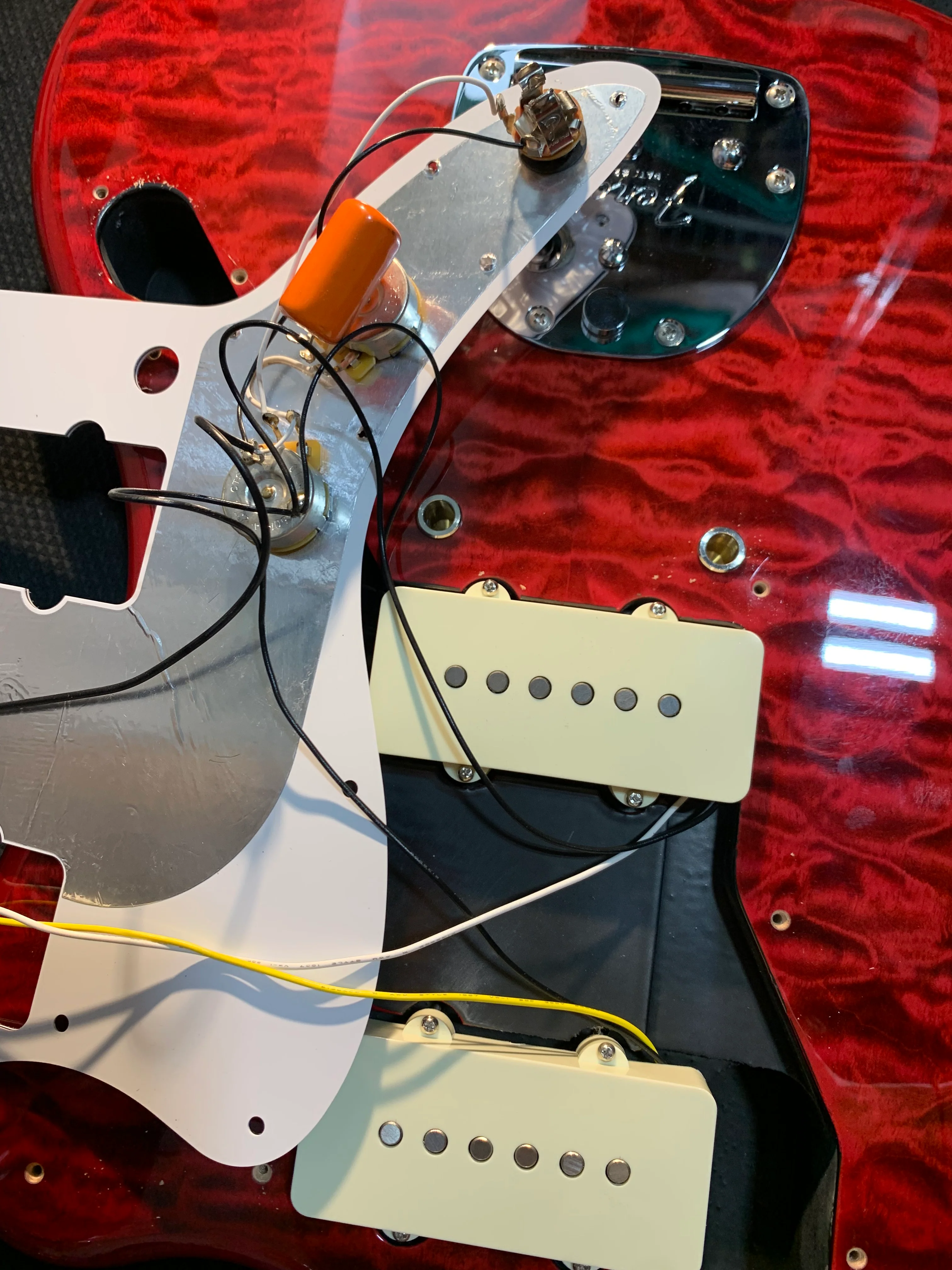 Fender 2024 Collection MIJ Hybrid II Jazzmaster 2024 Red Quilt Beryl QMT Japan w/ Bag - Image 15