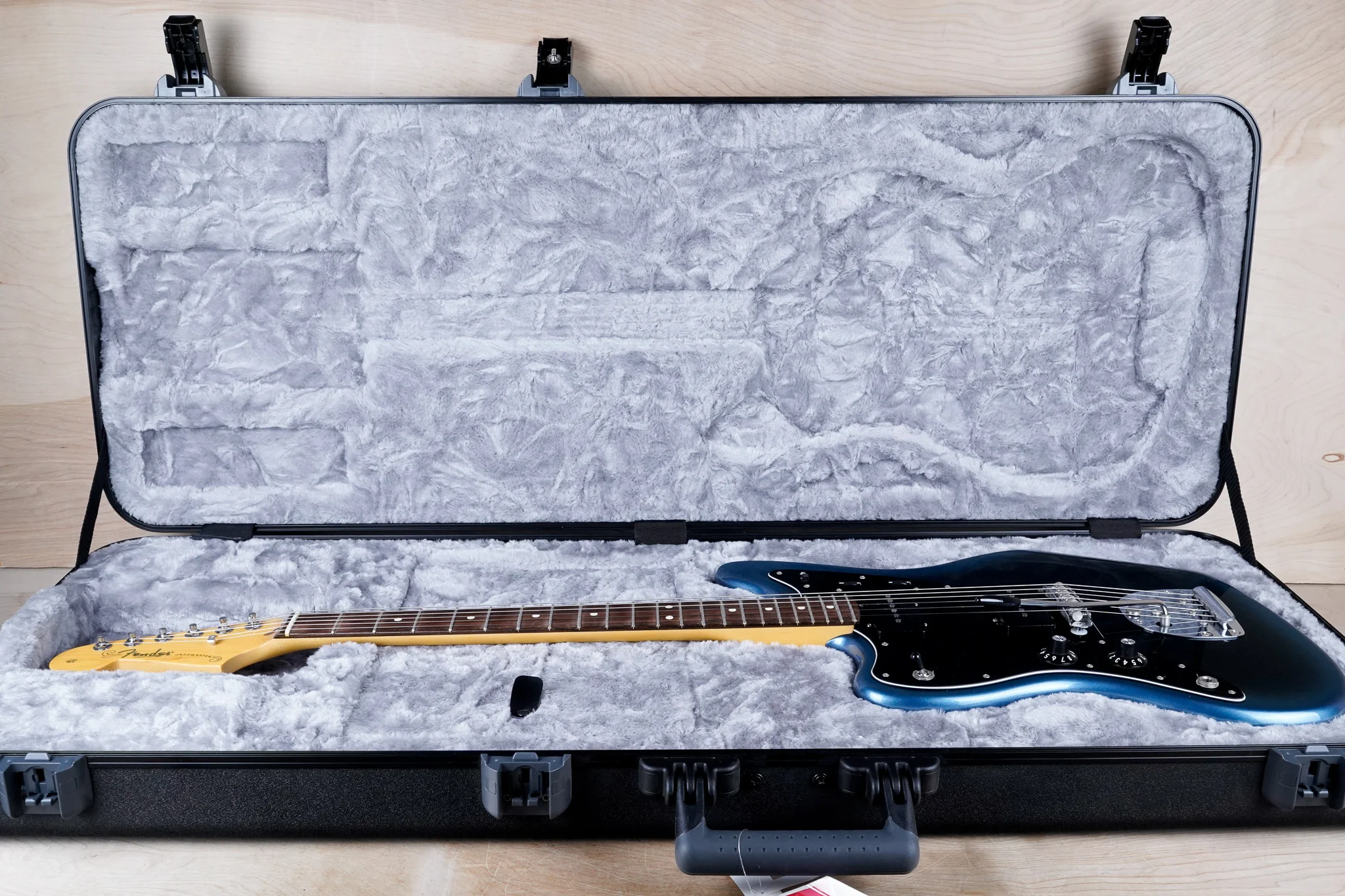 Fender American Professional II Jazzmaster Left-Hand 2021 Dark Night w/ OHSC, Case Candy - Image 3