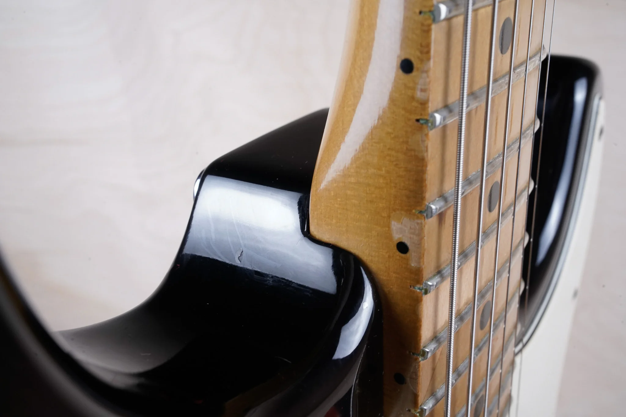 Fender American Standard Stratocaster USA 1995 Black Schecter MonsterTone PUs w/ Bag - Image 18