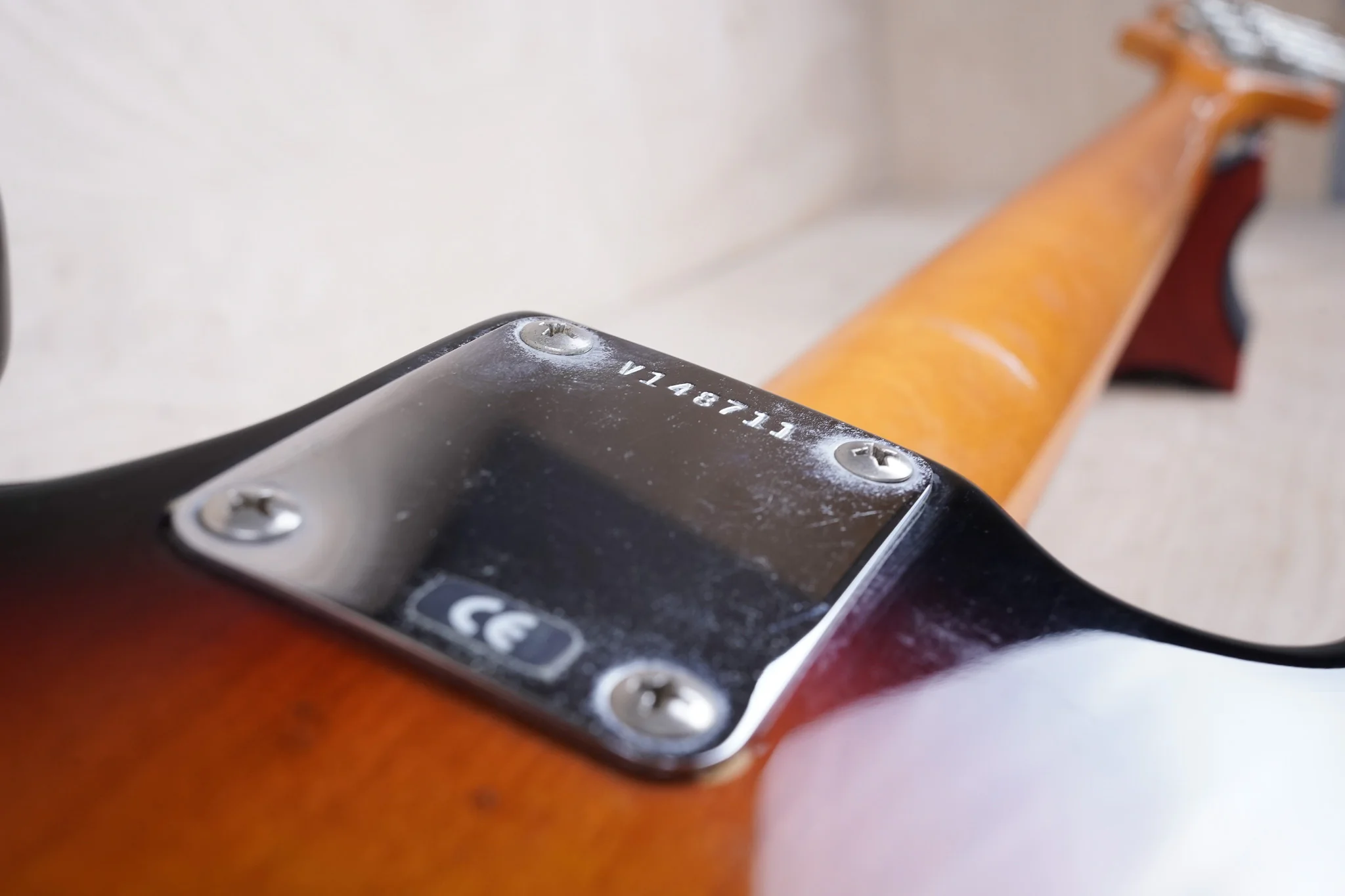 Fender American Vintage '62 Reissue Jazz Bass 2004 Sunburst USA AVRI w/ OHSC - Image 28