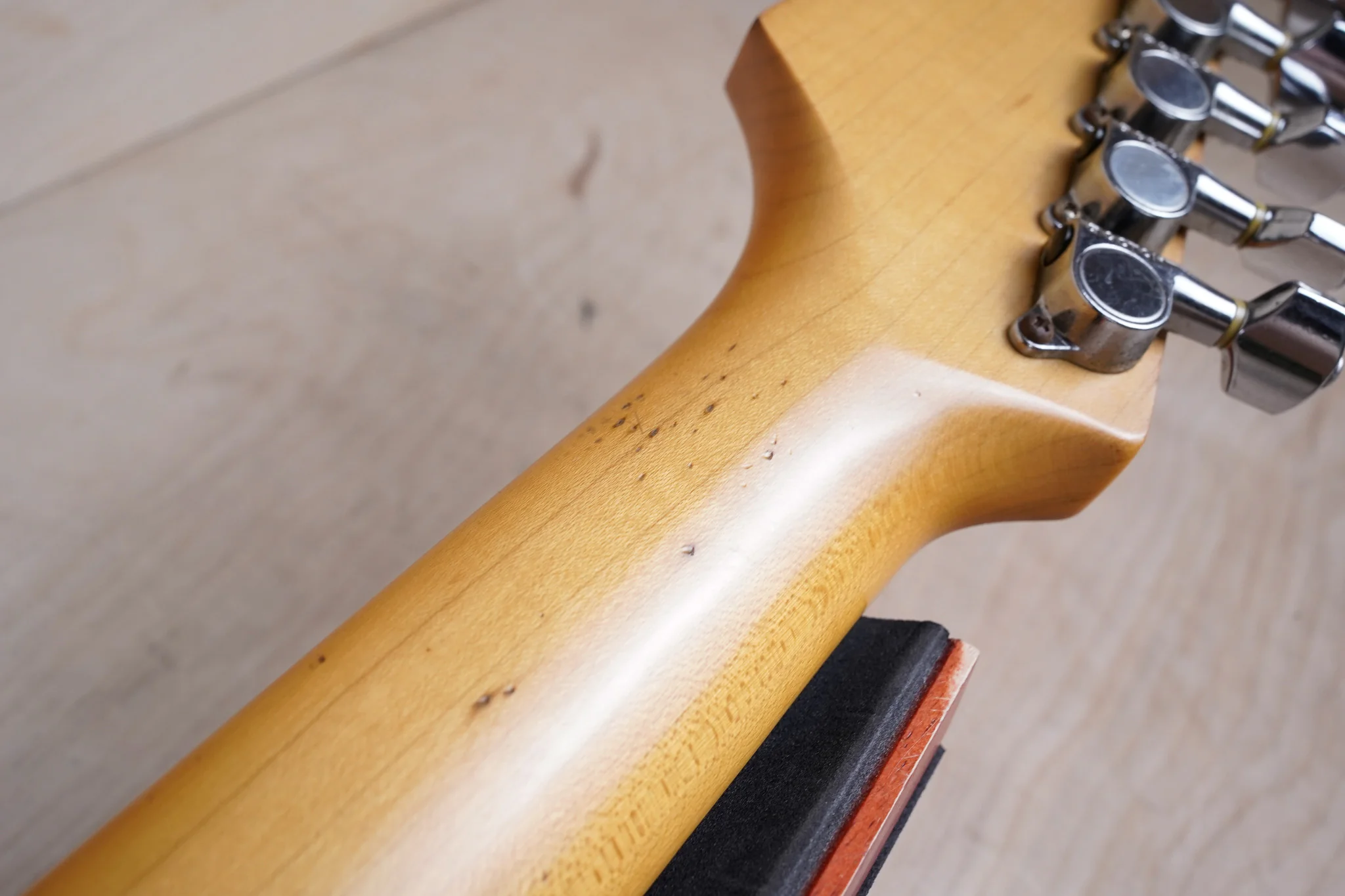 Fender Boxer Series ST-456 Stratocaster MIJ 1984 Black Japan Vintage w/ Bag - Image 11