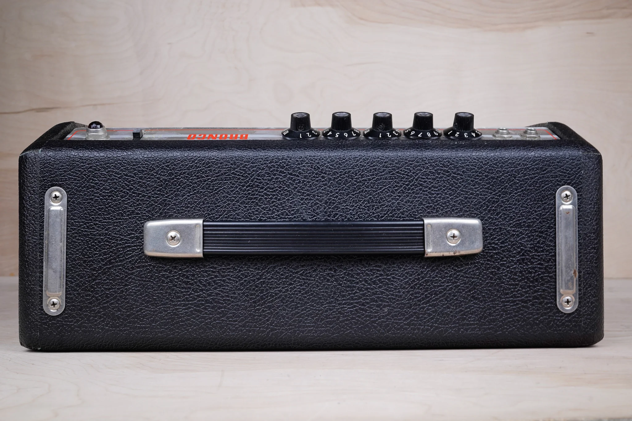 Fender Bronco 6-Watt 1x8" Guitar Combo 1971 Silverface - Image 15