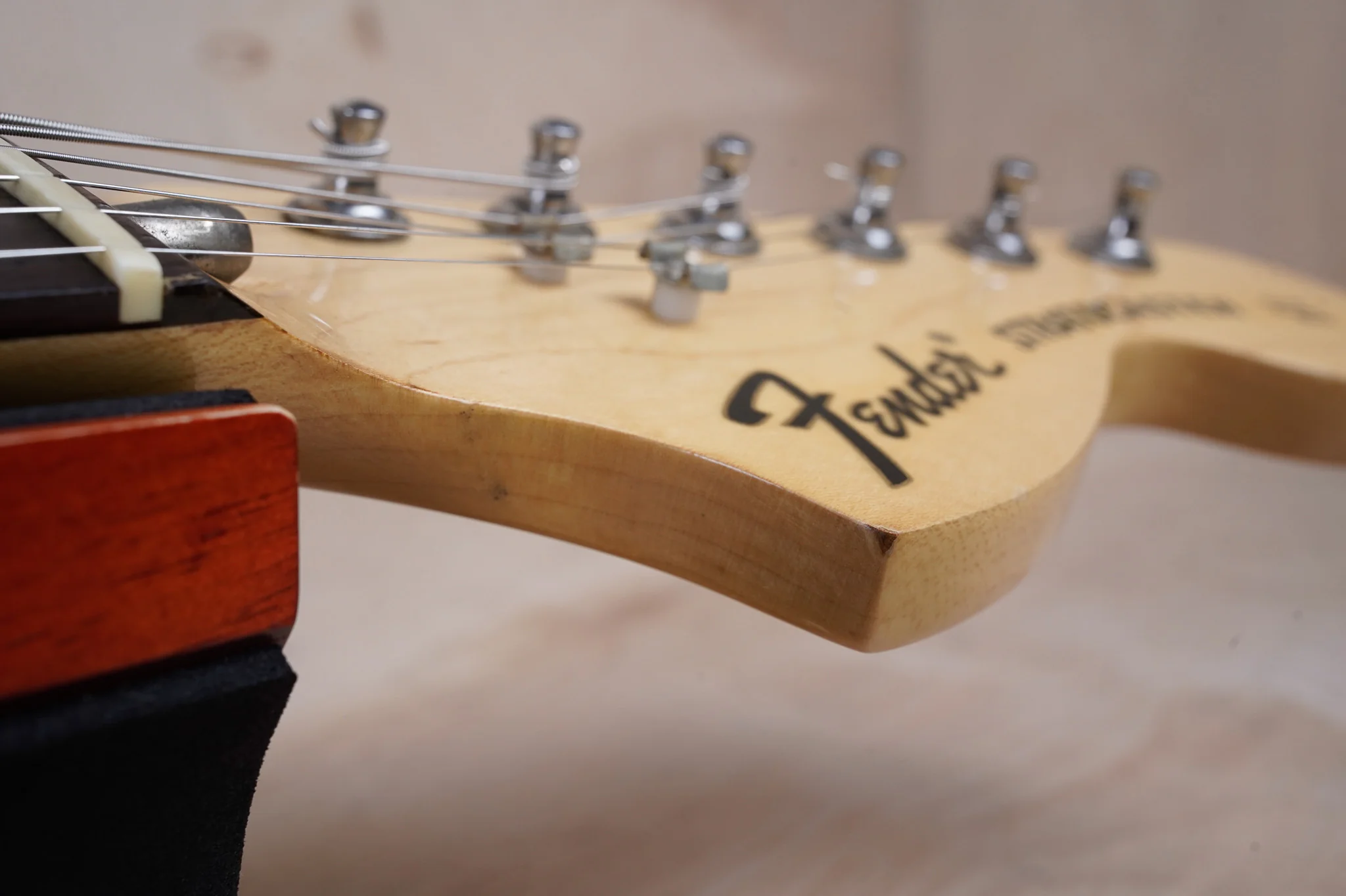 Fender CST-50 Stratocaster MIJ 1990 Natural Collectors Series Made in Japan w/ Bag - Image 9