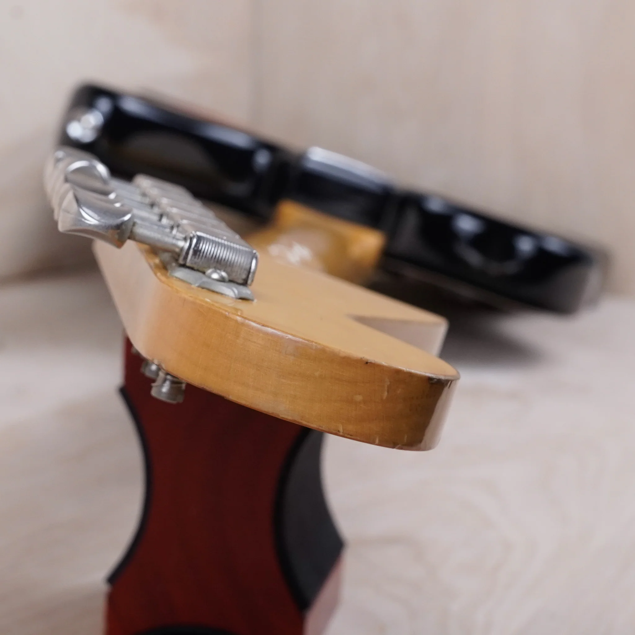 Fender HJG-66KC V Ikebe Limited Kurt Cobain Signature Jaguar CIJ 2002 Sunburst Japan w/ Bag - Image 22