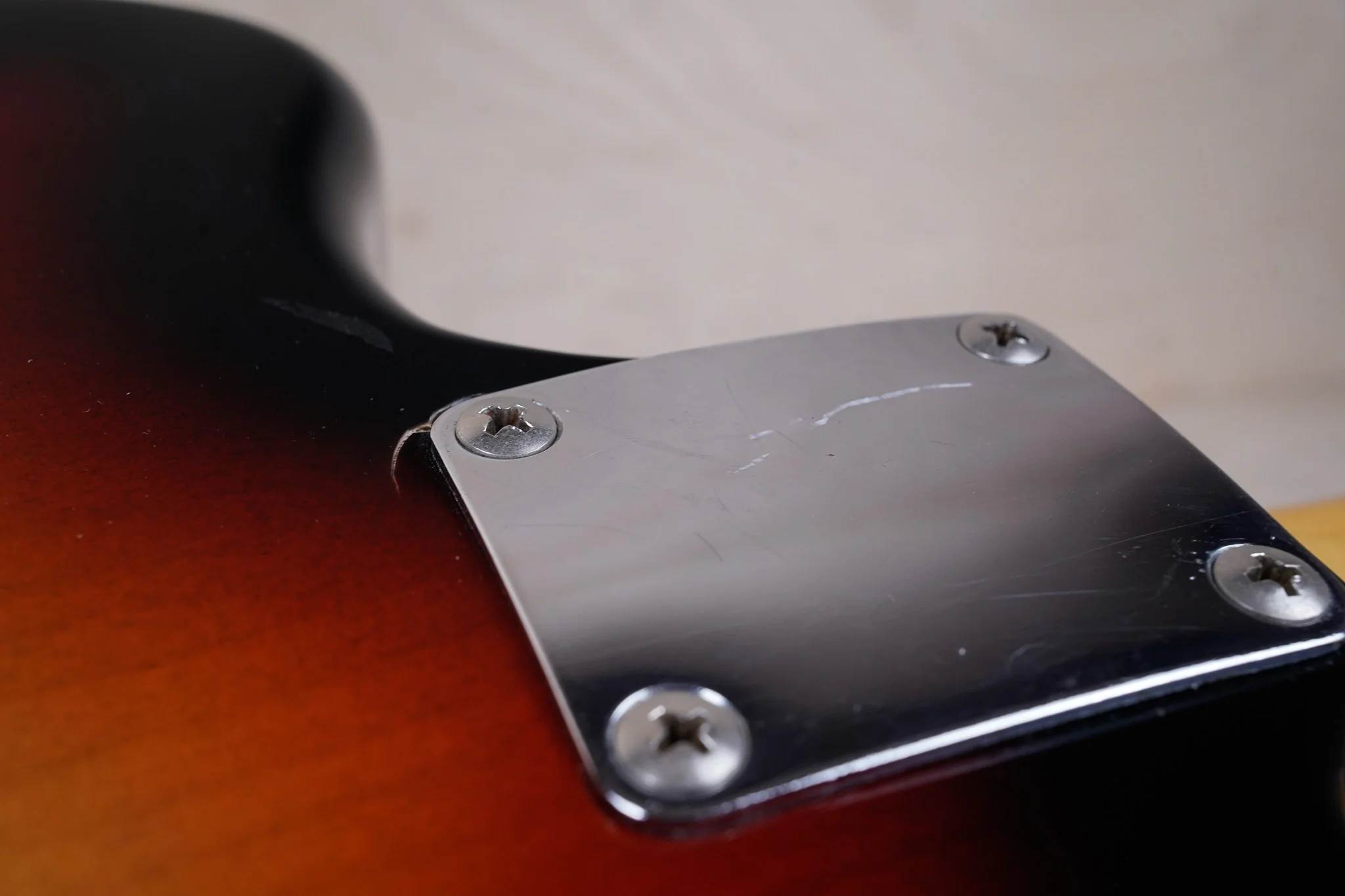 Fender HJG-66KC V Ikebe Limited Kurt Cobain Signature Jaguar CIJ 2002 Sunburst Japan w/ Bag - Image 32