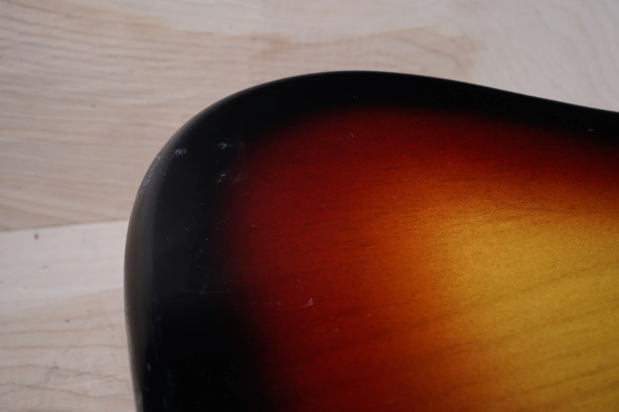 Fender HJG-66KC V Ikebe Limited Kurt Cobain Signature Jaguar CIJ 2002 Sunburst Japan w/ Bag - Image 33