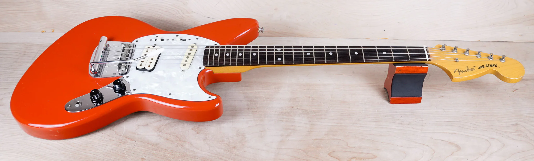 Fender Jag-Stang JT-95EX Kurt Cobain Designed MIJ 1995 Fiesta Red Original Version Fujigen Made in Japan w/ Bag - Image 2