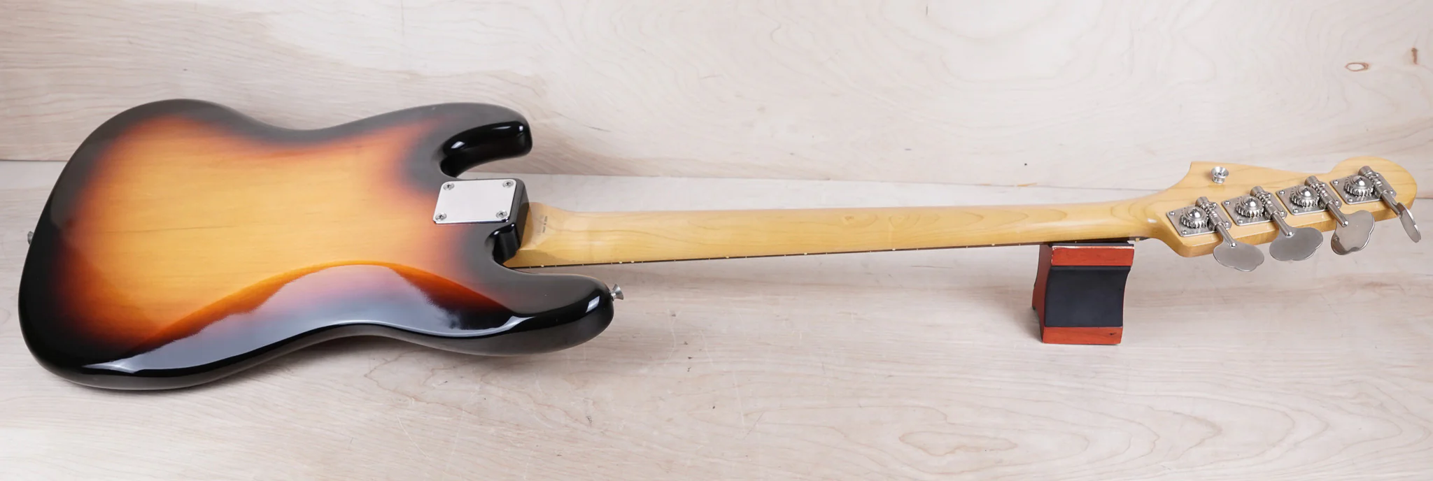 Fender JB62FL Order Made Fretless Jazz Bass Reissue MIJ 1993 Sunburst  Lacquer FInish Japan Fujigen w/ Bag - Image 11