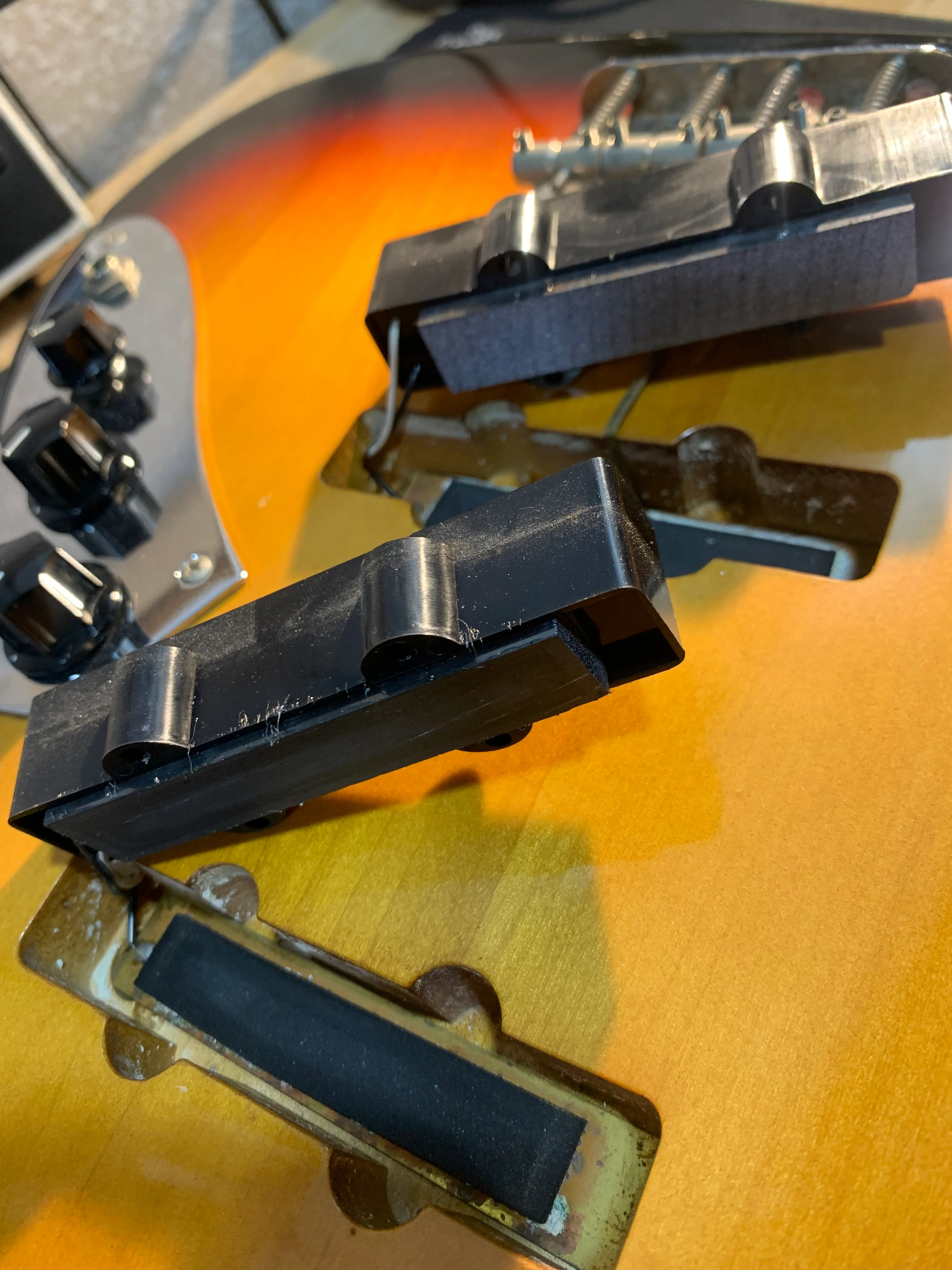 Fender JB62FL Order Made Fretless Jazz Bass Reissue MIJ 1993 Sunburst  Lacquer FInish Japan Fujigen w/ Bag - Image 24