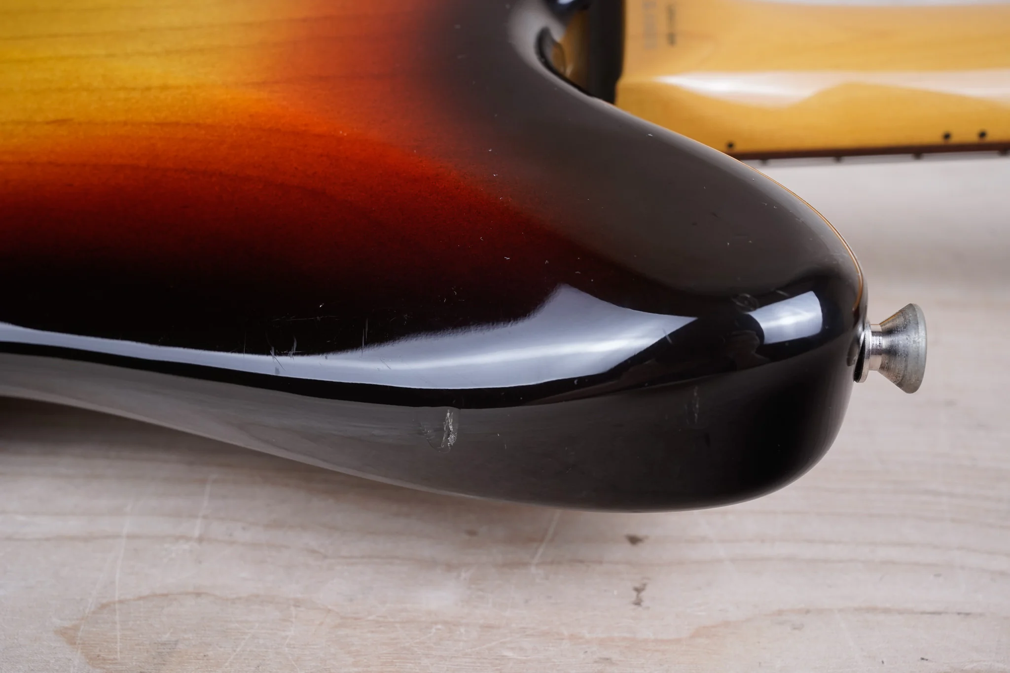 Fender JM-66 Jazzmaster Reissue CIJ 2004 Sunburst Crafted in Japan w/ Bag - Image 12