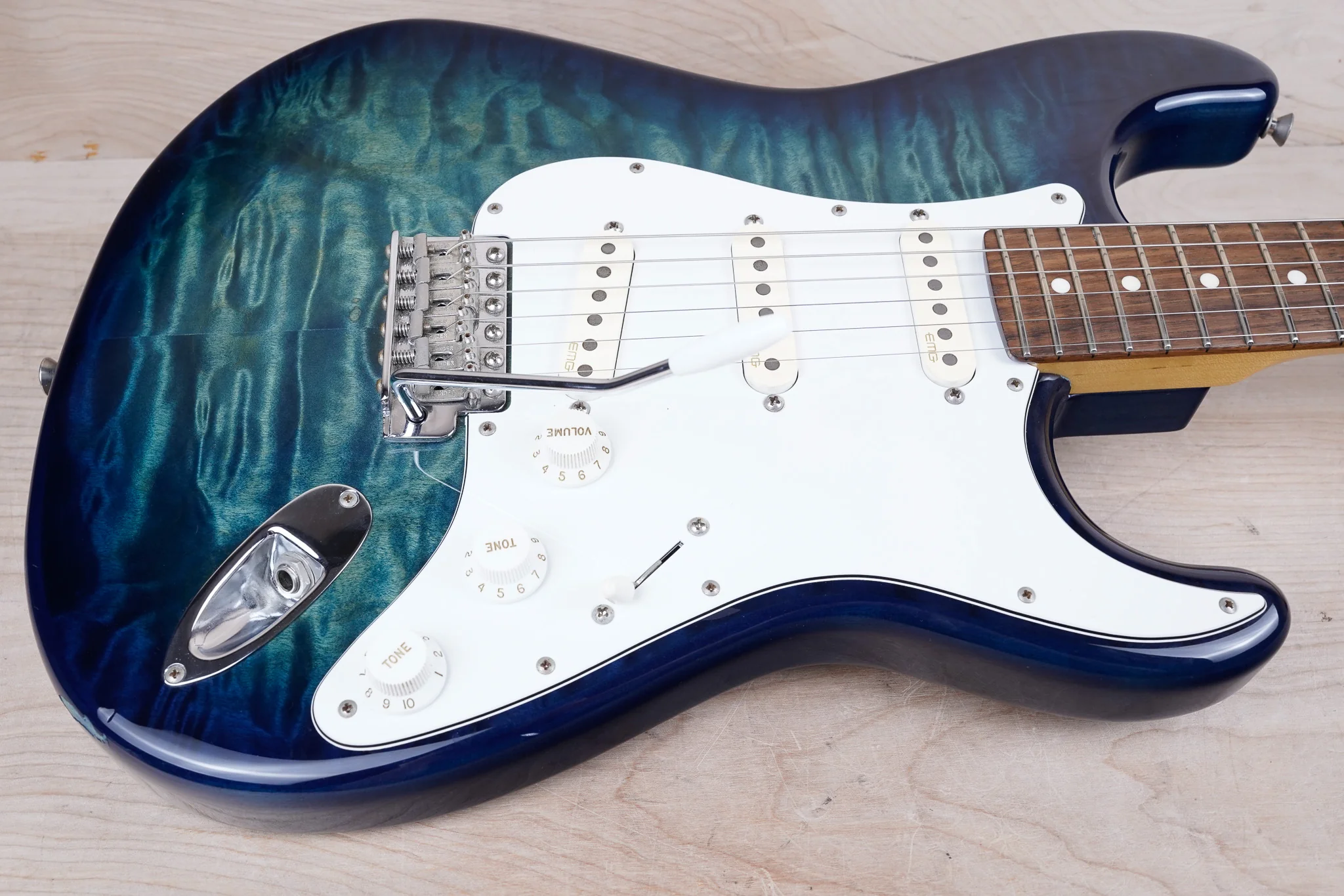 Fender Limited Edition ST-62QT Stratocaster MIJ 2013 Aqua Blue Quilt Top Japan w/ Bag - Image 5