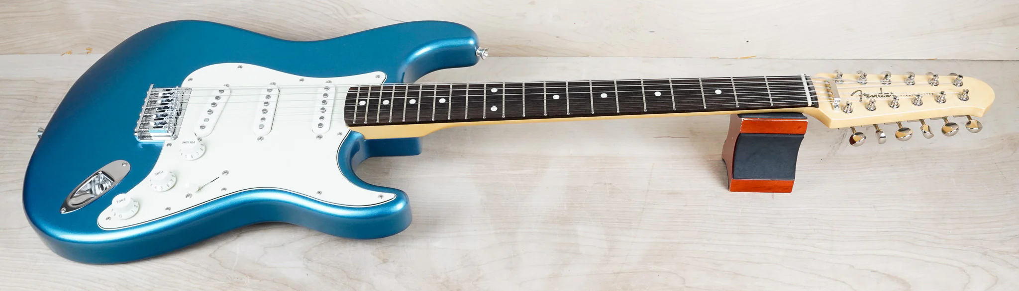 Fender Limited Stratocaster XII MIJ 2024 Lake Placid Blue 12 String Japan w/ Bag - Image 2
