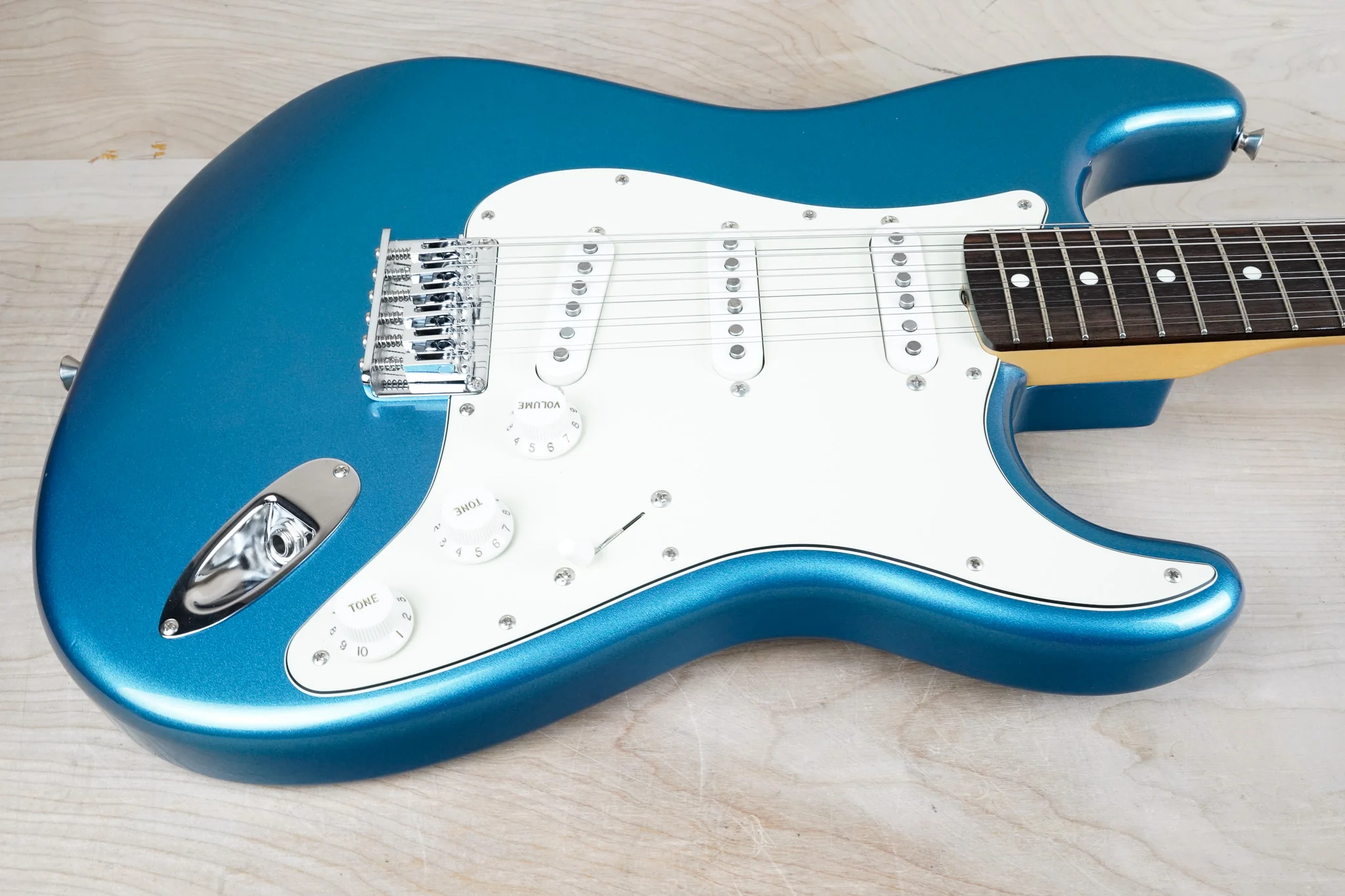 Fender Limited Stratocaster XII MIJ 2024 Lake Placid Blue 12 String Japan w/ Bag - Image 3