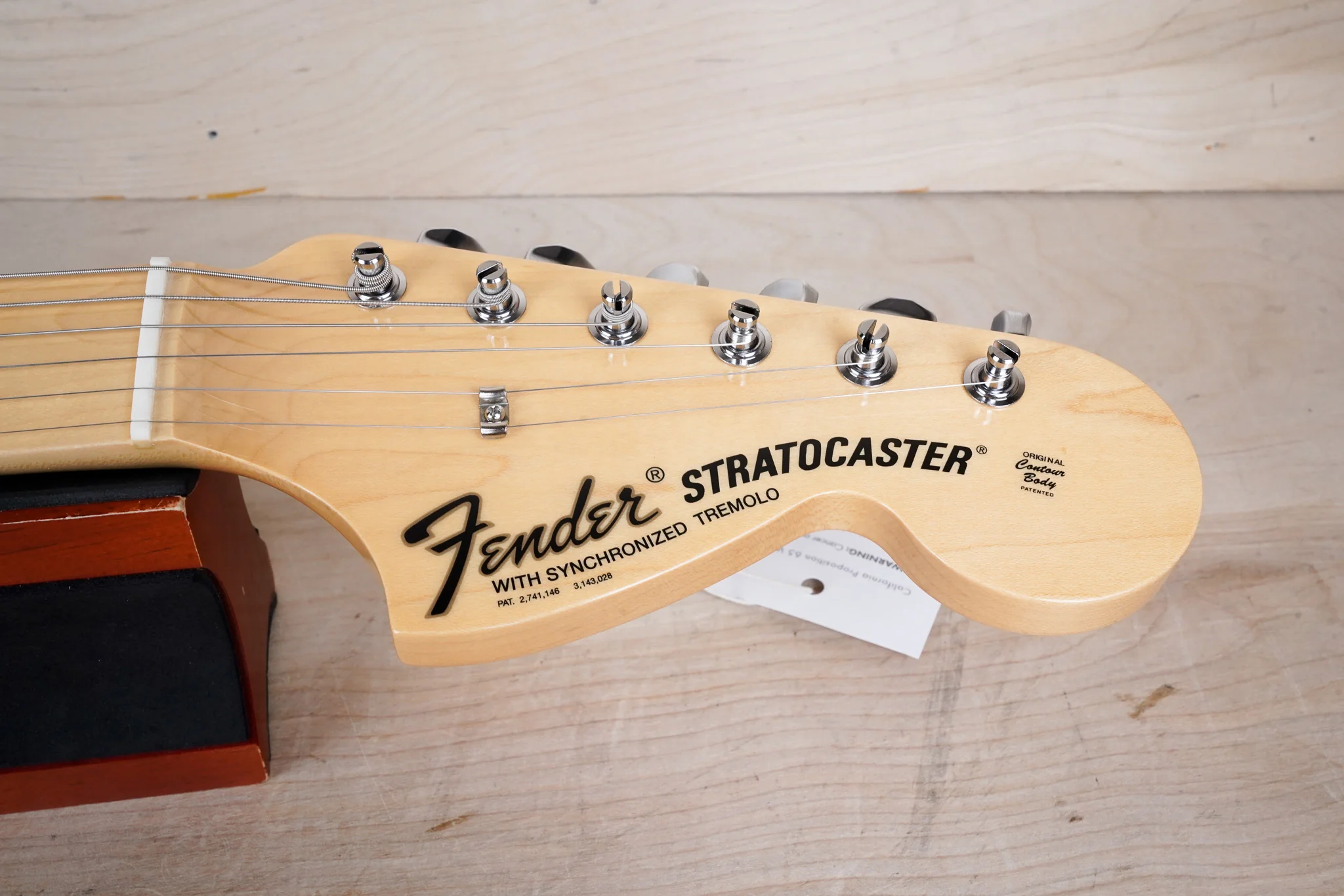 Fender Made in Japan Limited Stratocaster 2025 Black Paisley w/ Bag - Image 4