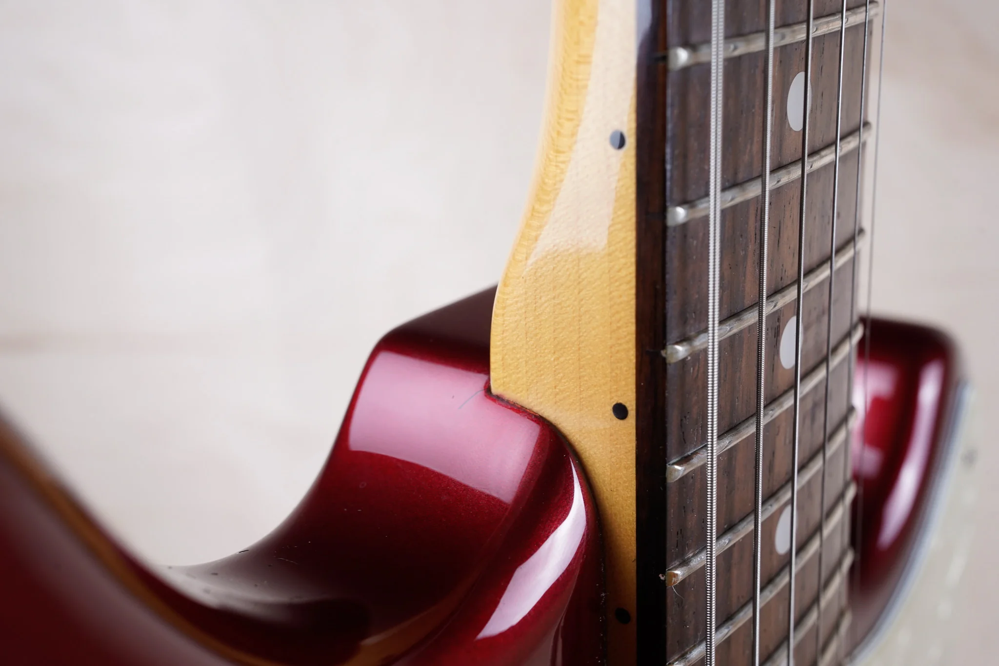 Fender MG73-CO MH Competition Mustang Reissue CIJ 2004 Old Candy Apple Red Matching Headsttock w/ Bag - Image 13