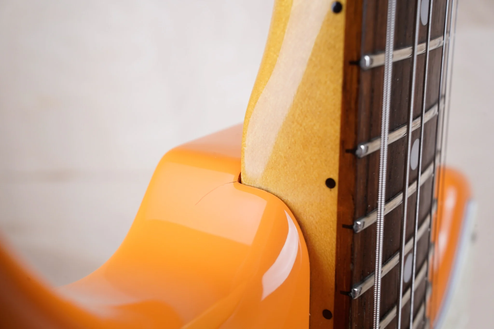 Fender MG73-CO Competition Mustang Reissue CIJ 2008 Capri Orange Japan w/ Bag - Image 18