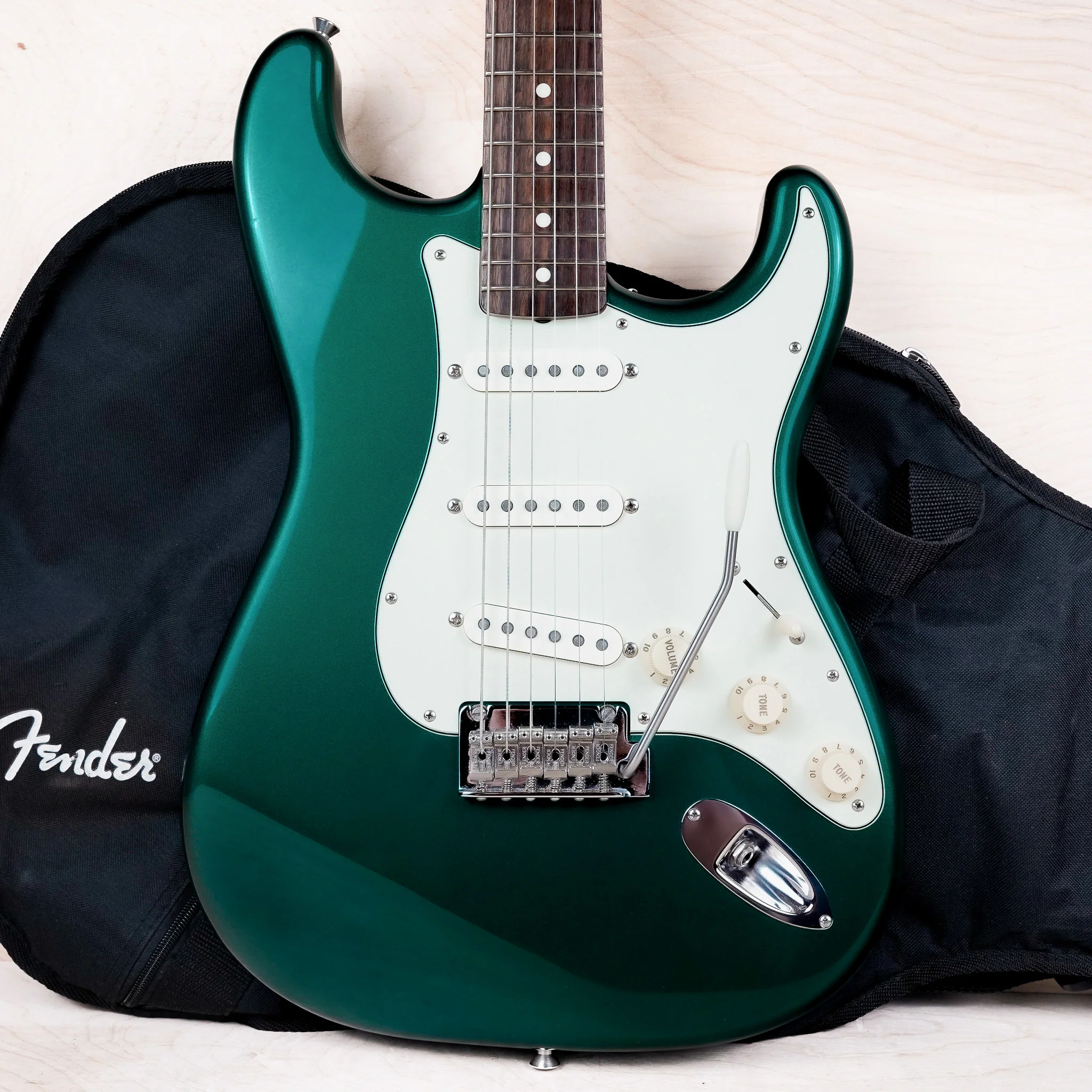 Fender MIJ Hybrid '60s Stratocaster 2017 Sherwood Green Metallic Made in Japan w/ Bag