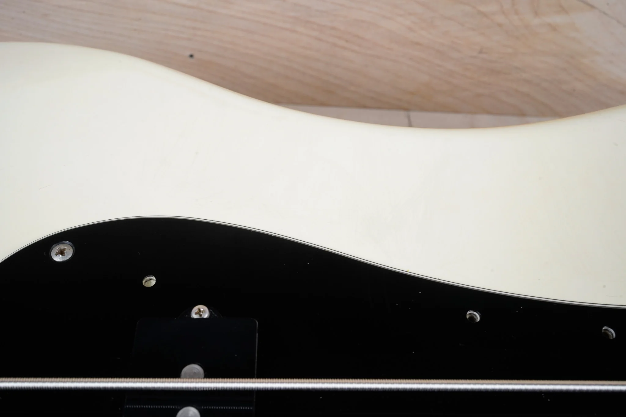 Fender PB-70 Precision Bass '70 Reissue MIJ 2010 Olympic White Japan w/ Bag - Image 9