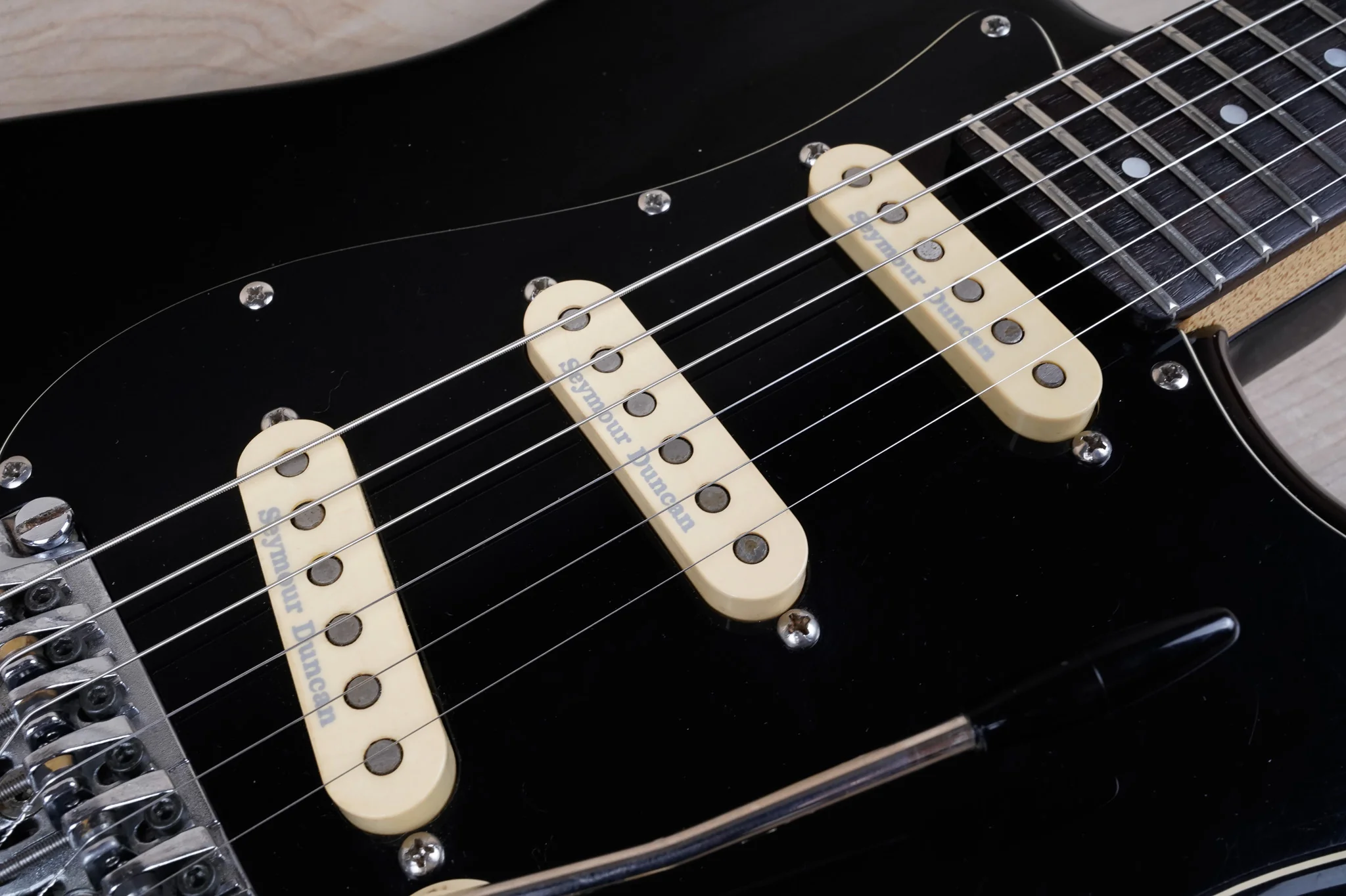 Fender ST-562 Contemporary Stratocaster MIJ 1985 Black Japan Fujigen System I Locking Tremolo w/ Hard Case - Image 7
