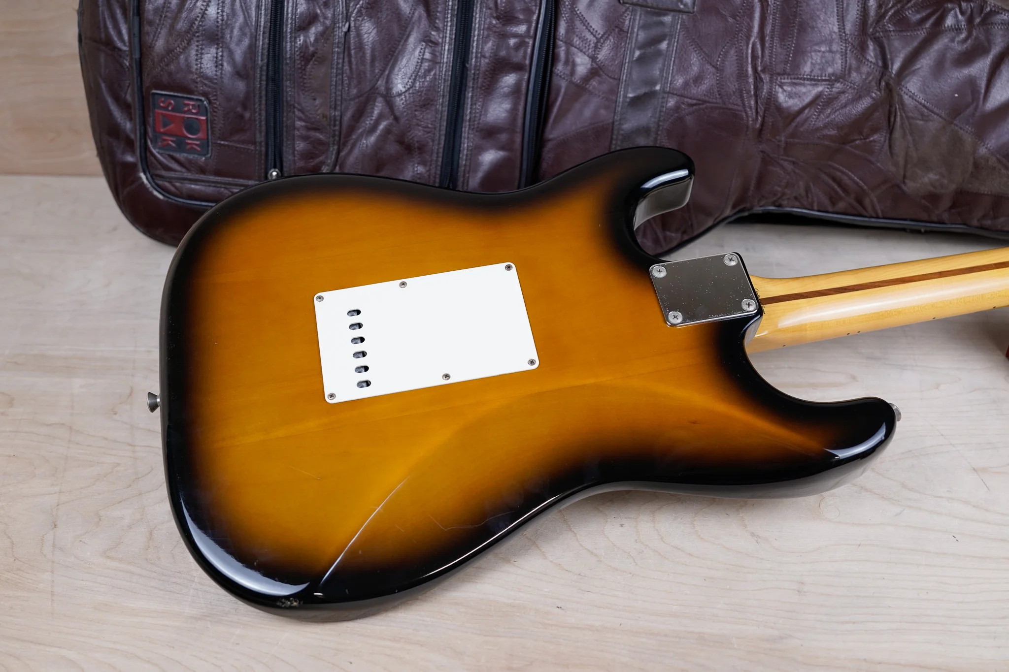 Fender ST-57 Stratocaster Reissue CIJ 1999 Sunburst Crafted in Japan w/ Bag, Strap - Image 12