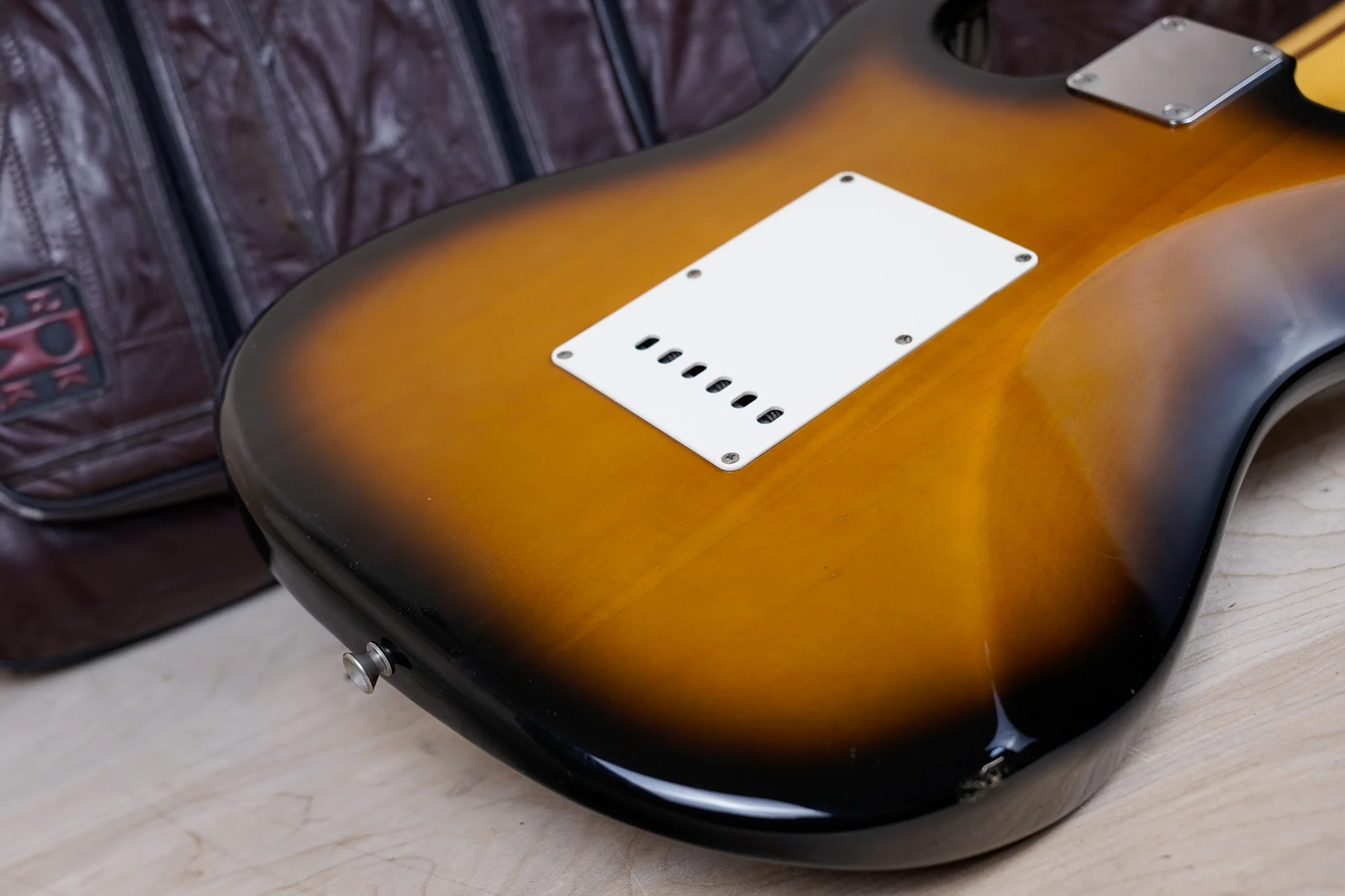 Fender ST-57 Stratocaster Reissue CIJ 1999 Sunburst Crafted in Japan w/ Bag, Strap - Image 14