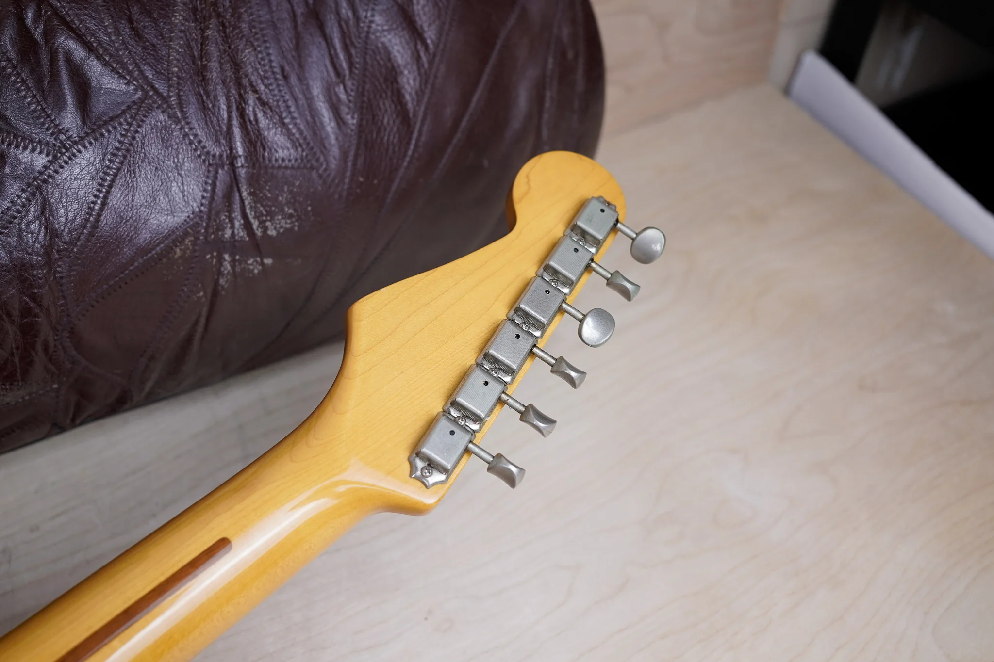 Fender ST-57 Stratocaster Reissue CIJ 1999 Sunburst Crafted in Japan w/ Bag, Strap - Image 15