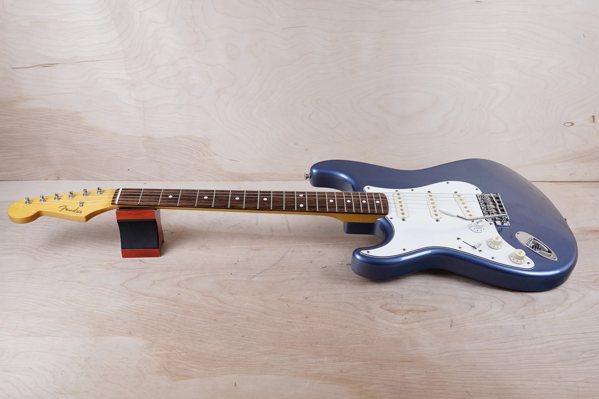 Fender ST-62LH Stratocaster Reissue Left Handed MIJ 2010 Old Lake Placid Blue Japan w/ Bag - Image 2