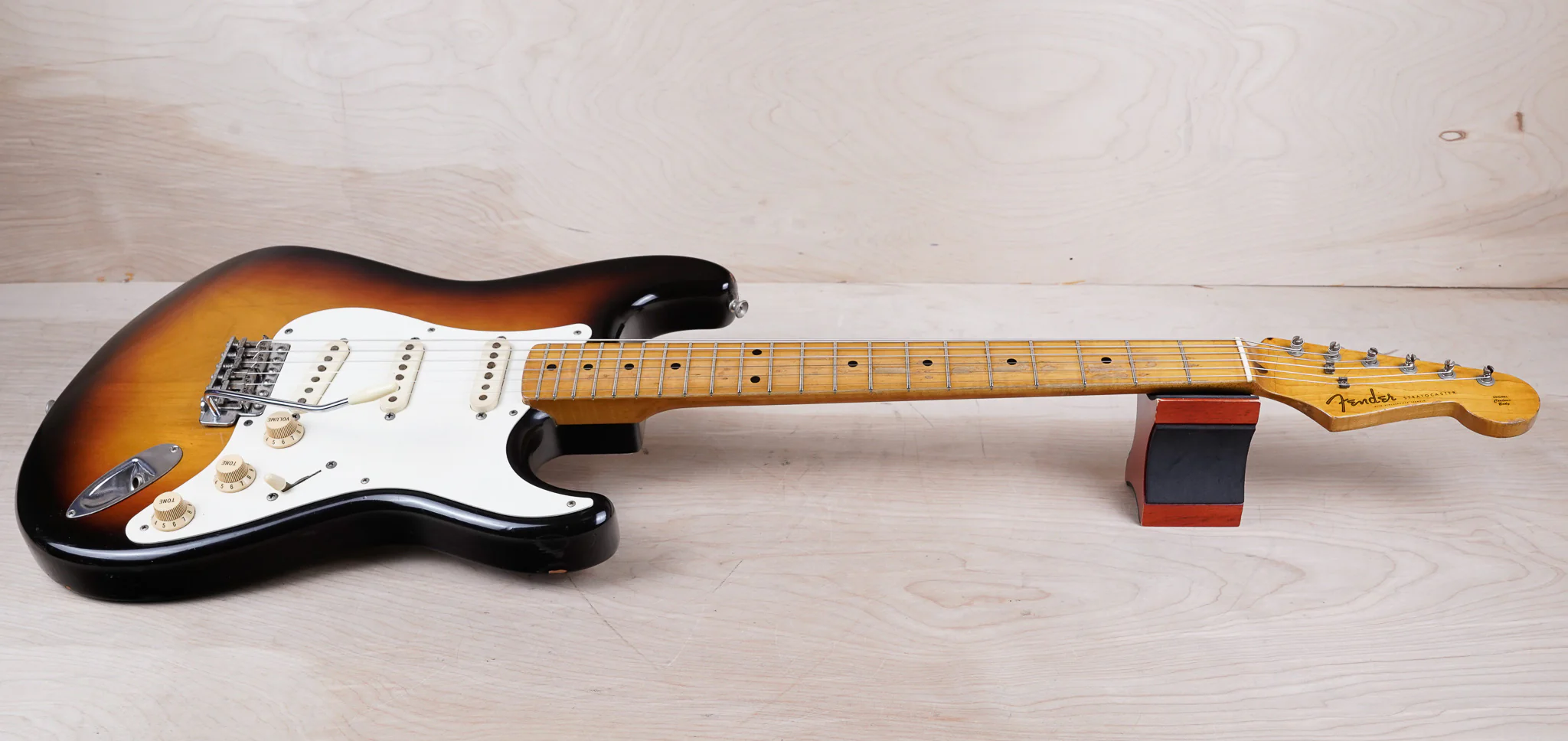 Fender ST57-140 ExTrad Stratocaster MIJ 1987 Sunburst Vintage Japan w/ Hard Case - Image 3