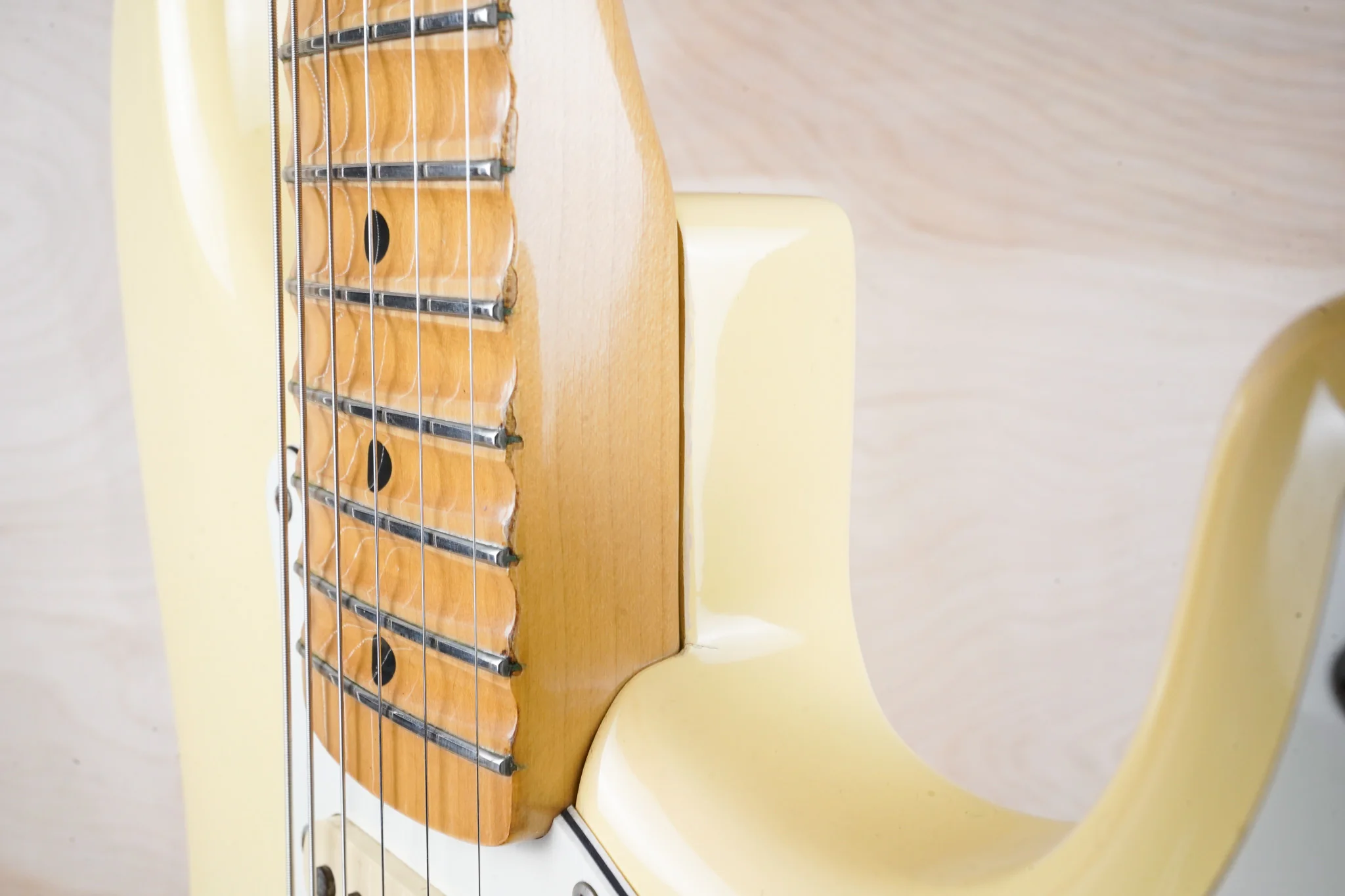 Fender ST72-86DSC Stratocaster '72 Reissue CIJ 1989 Yellow White Factory Scallop Vintage Japan Fujigen Yngwie Malmsteen w/ Bag - Image 20