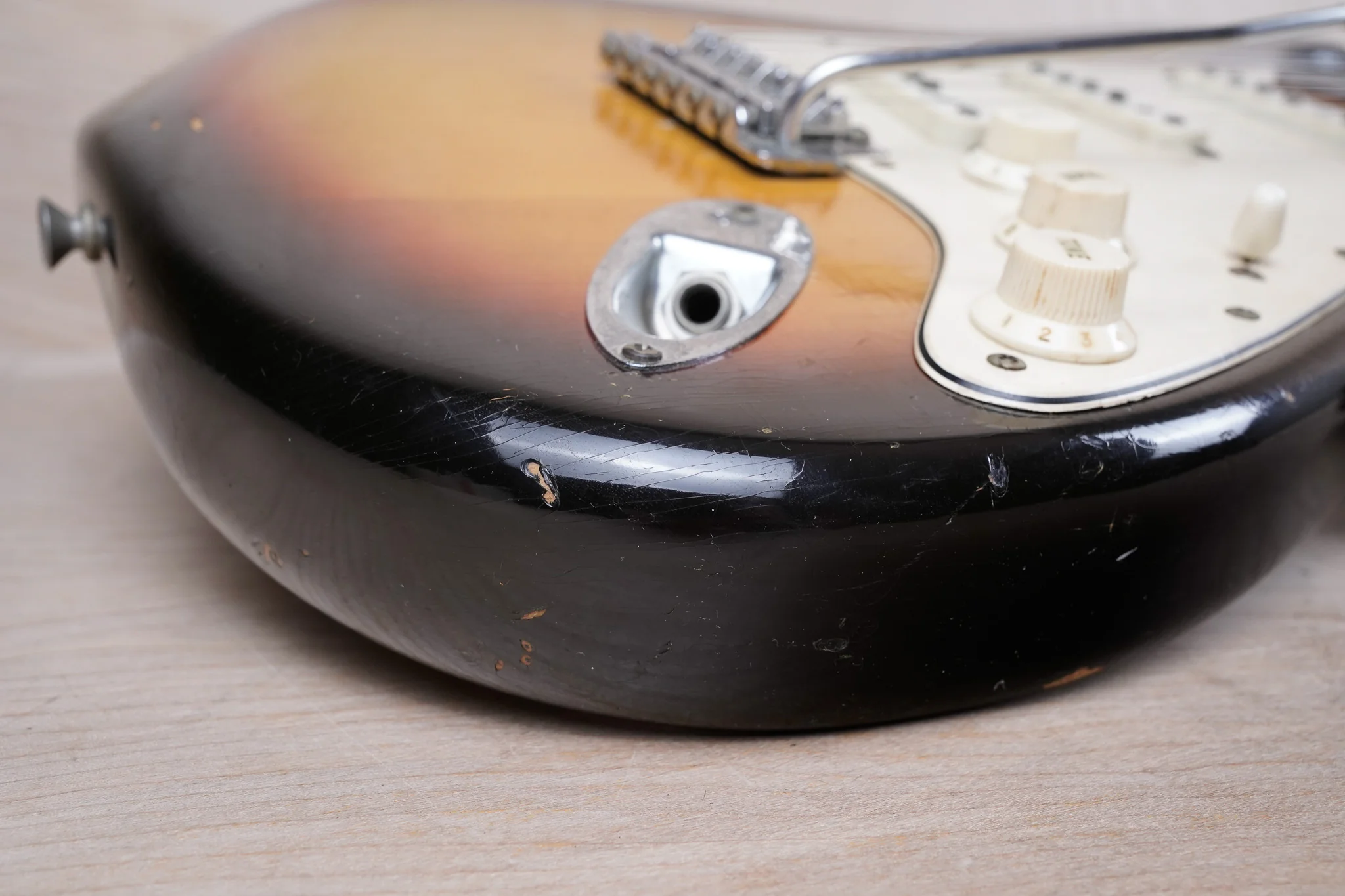 Fender Stratocaster 1972 Sunburst Vintage USA 3-Bolt w/ Case - Image 7