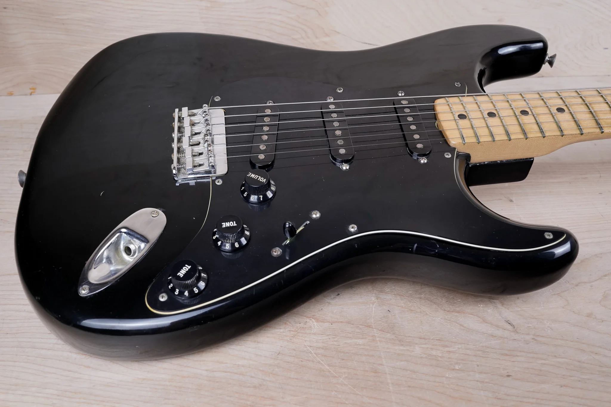 Fender Stratocaster Hardtail 1978 Black Vintage USA w/ Hard Case - Image 4