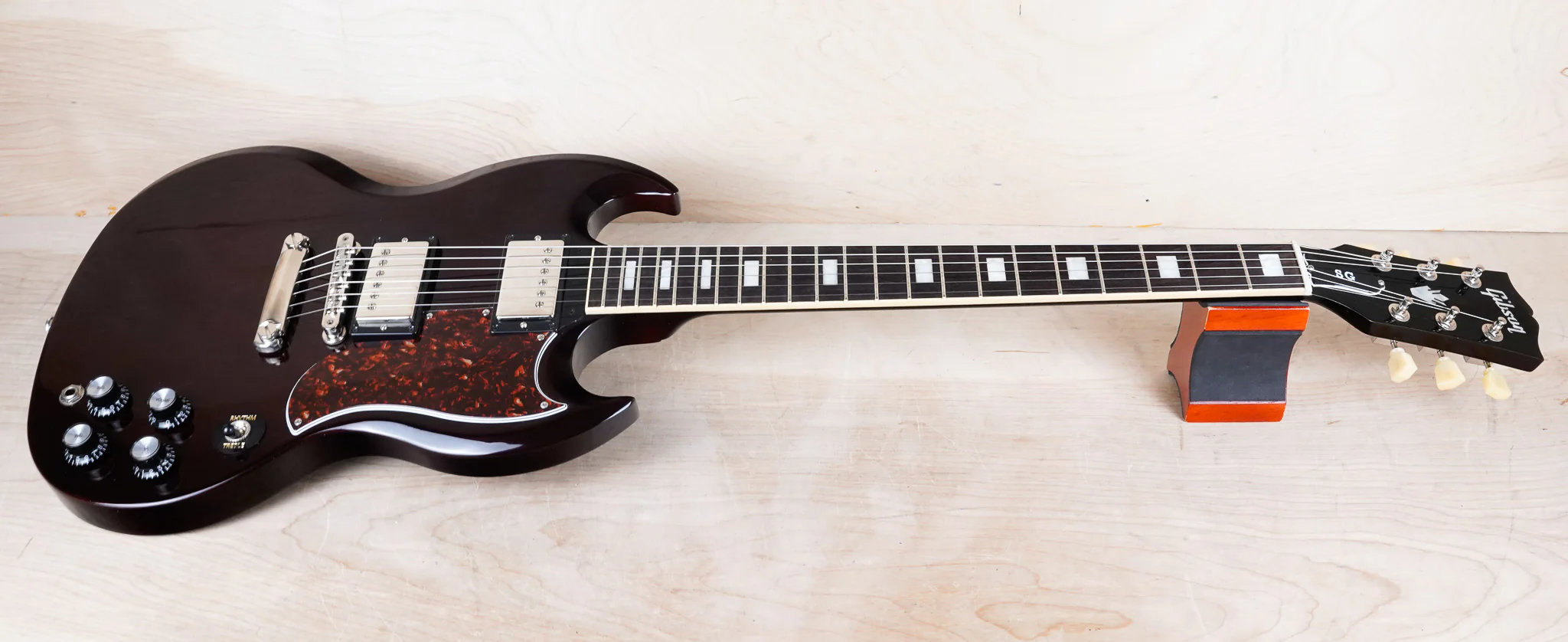 Gibson CME Exclusive SG Standard 2021 Oxblood w/ OHSC - Image 4