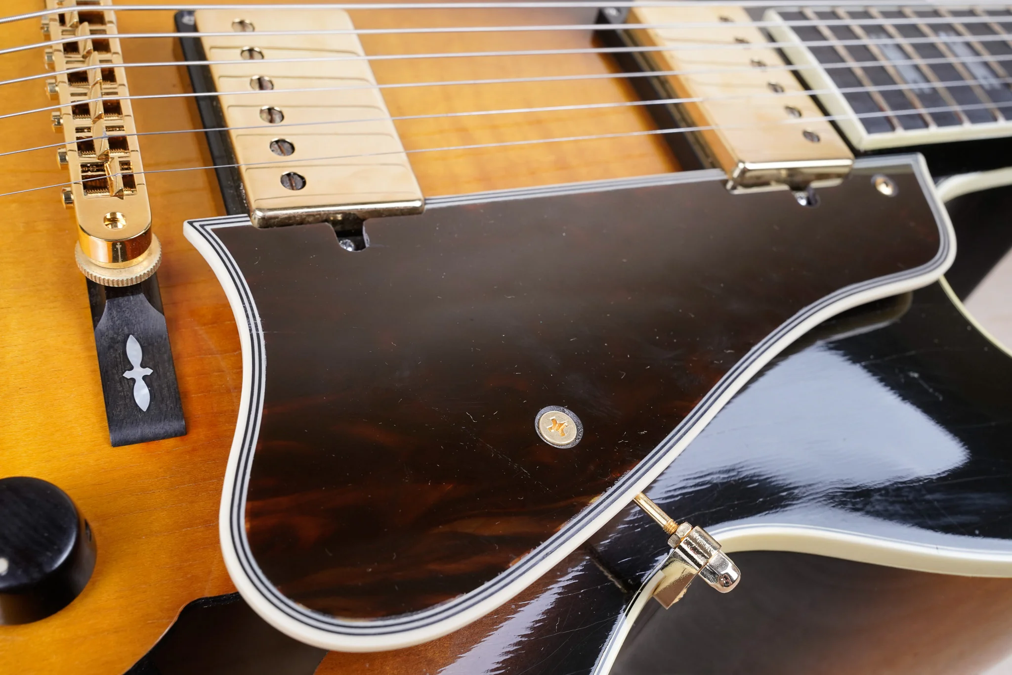 Gibson Custom Shop ES-775 1992 Sunburst w/ OHSC - Image 10
